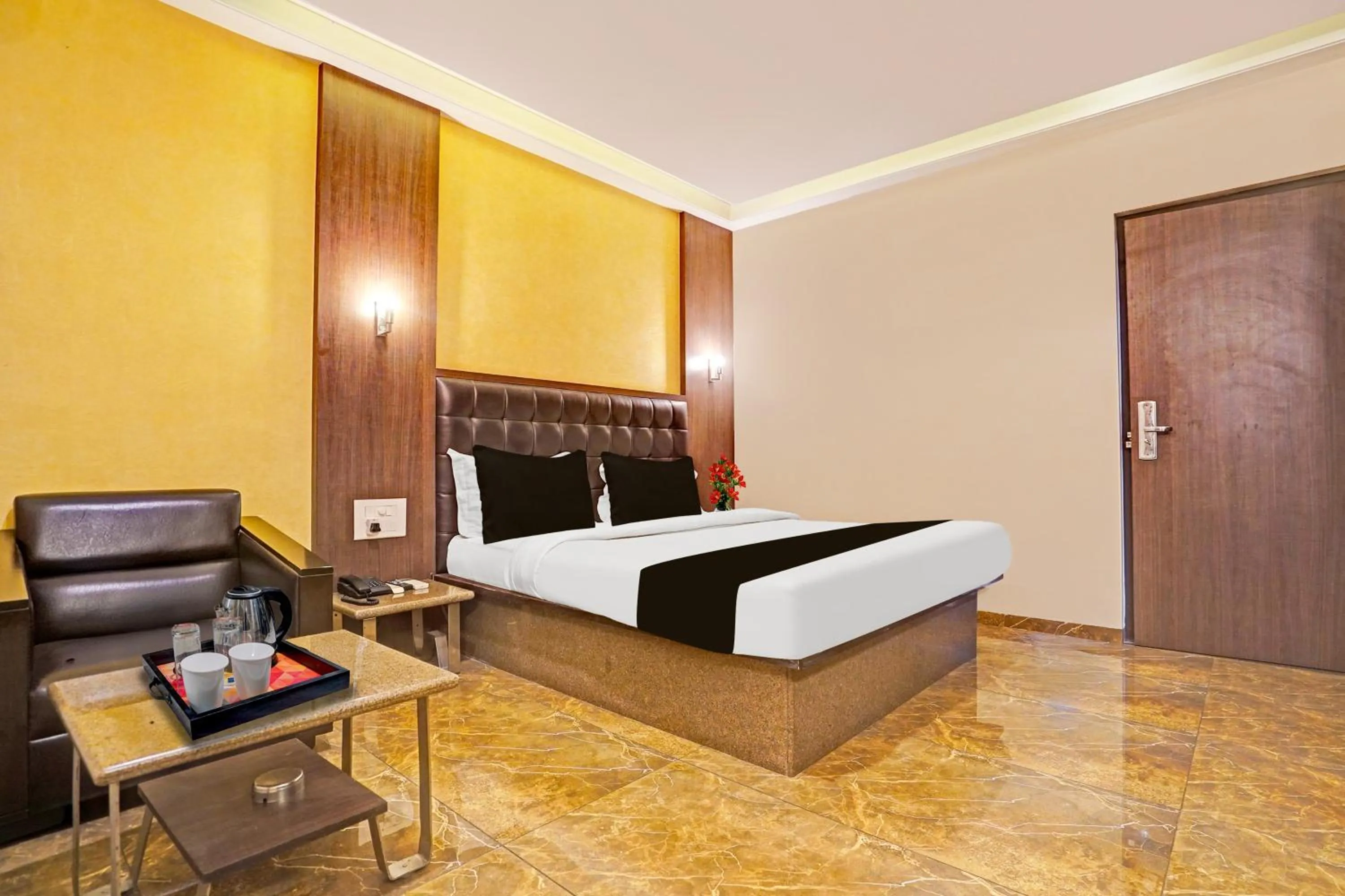 Bedroom, Bed in Collection O Nagpur Railway Station Formerly Jagannath Deluxe