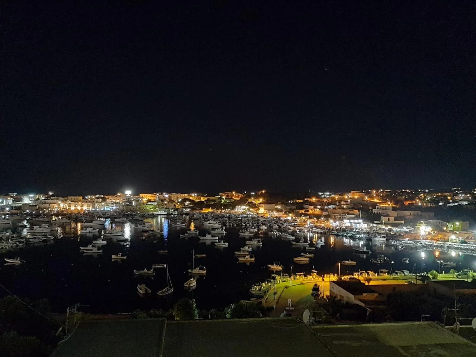 Restaurant/places to eat in B&B Giro Di Boa