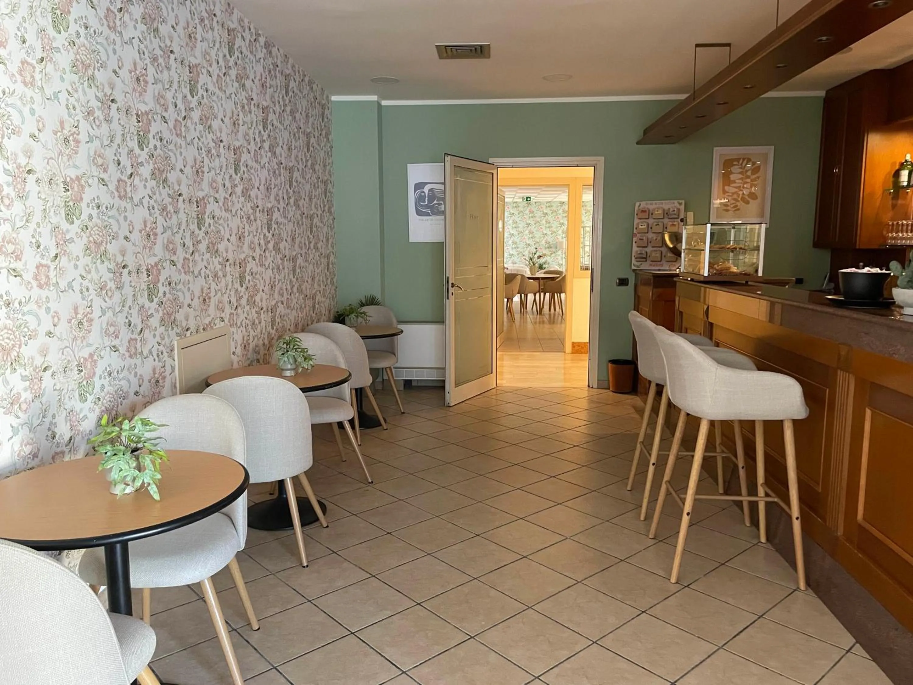 Hotel Clementi