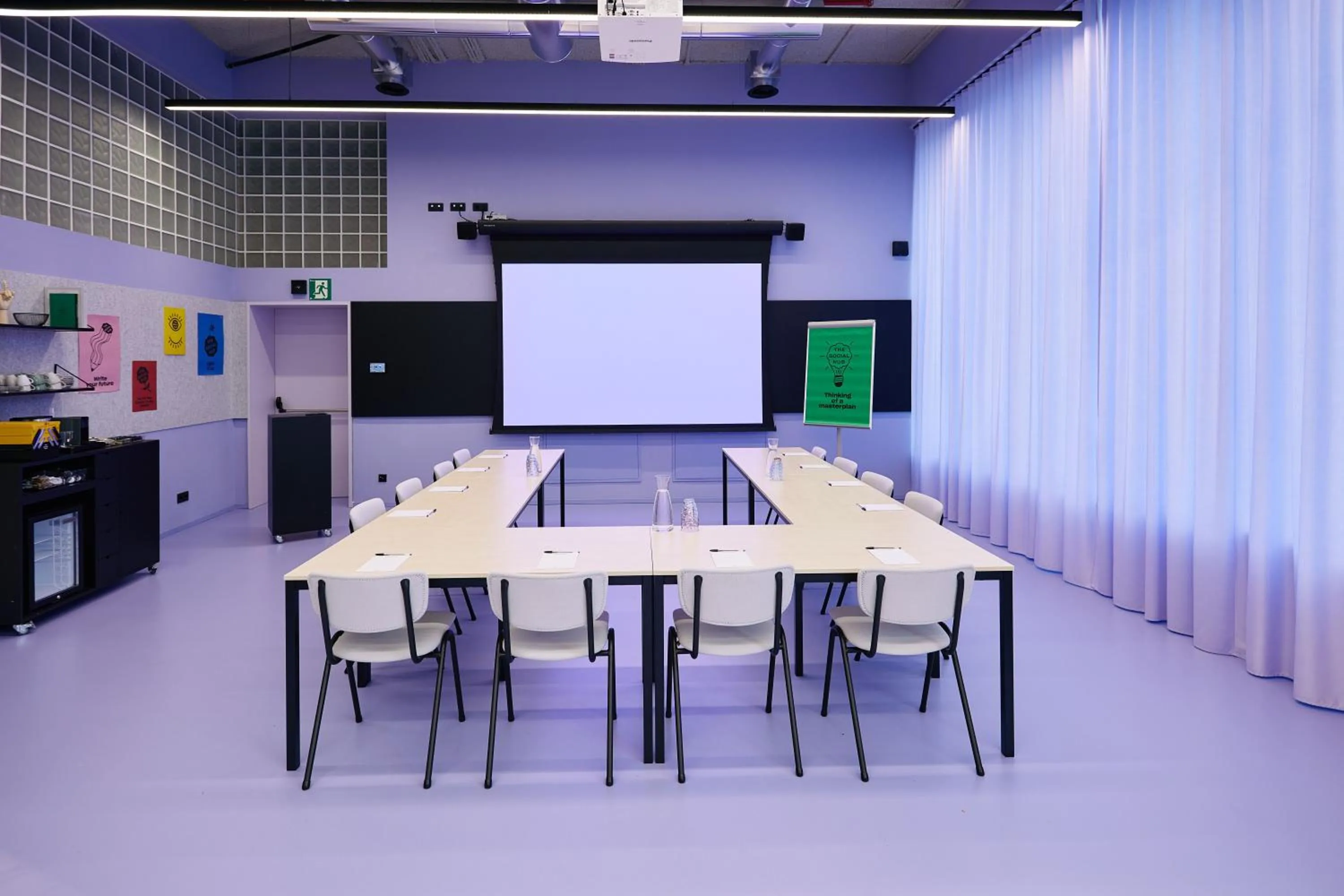 Meeting/conference room in The Social Hub San Sebastian Extended Stay