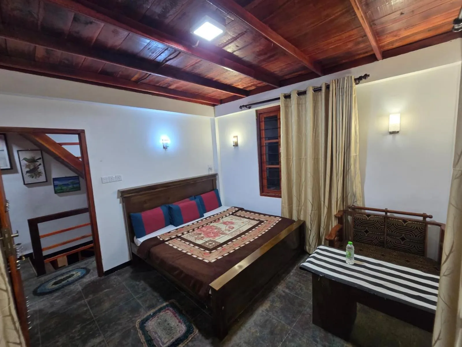 Bedroom, Bed in Rock View Rest Hatton