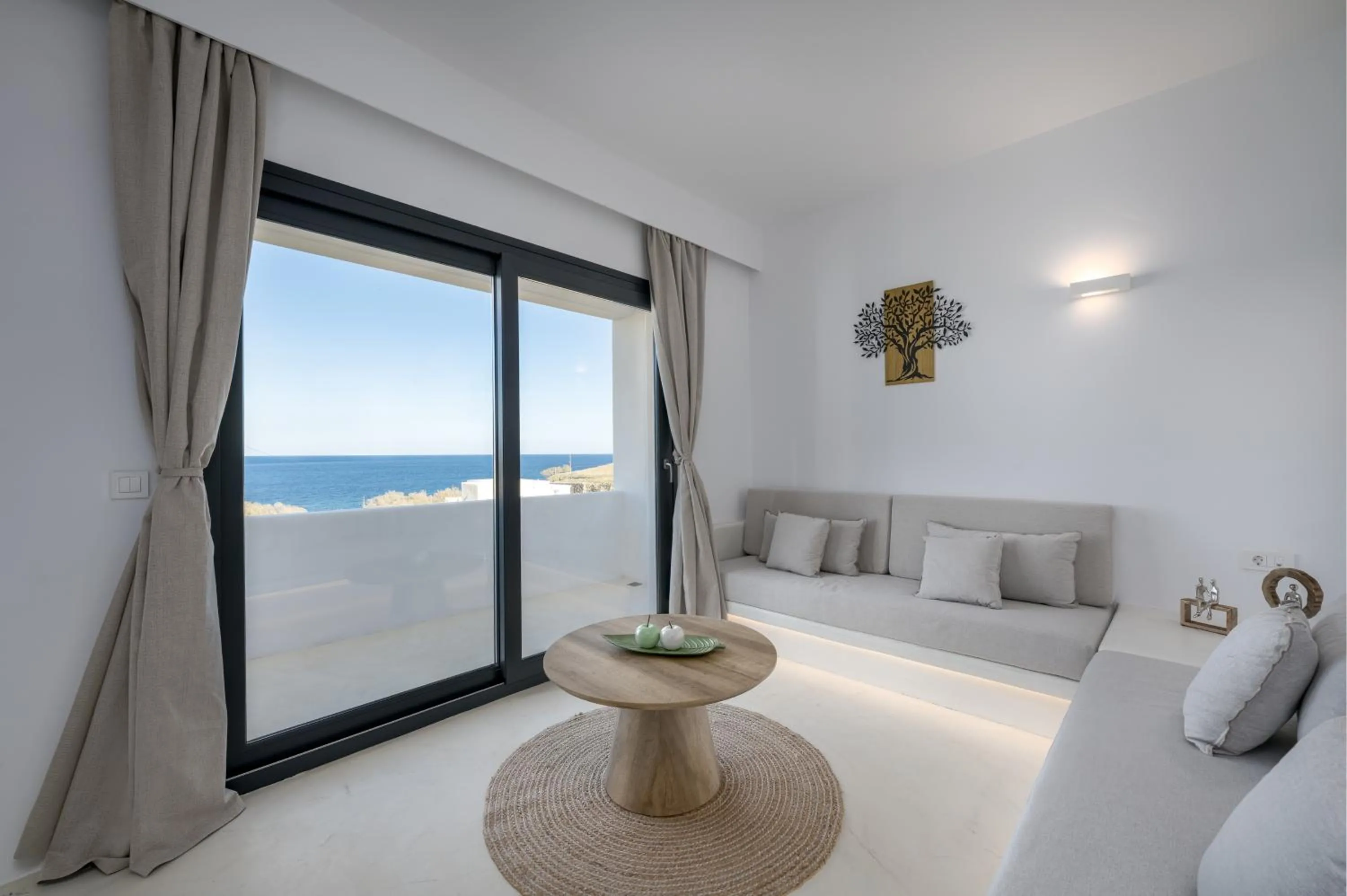 Bed in San Nectar Luxury Villas