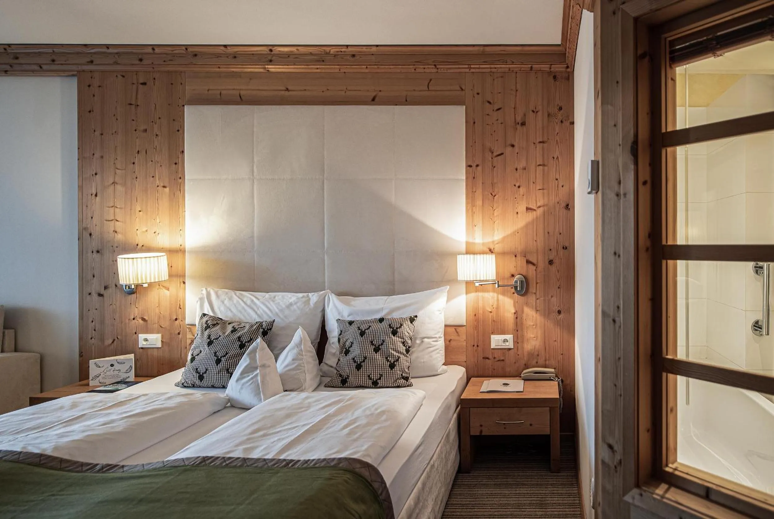 Photo of the whole room, Bed in Taubers Unterwirt Aktiv & Vitalhotel