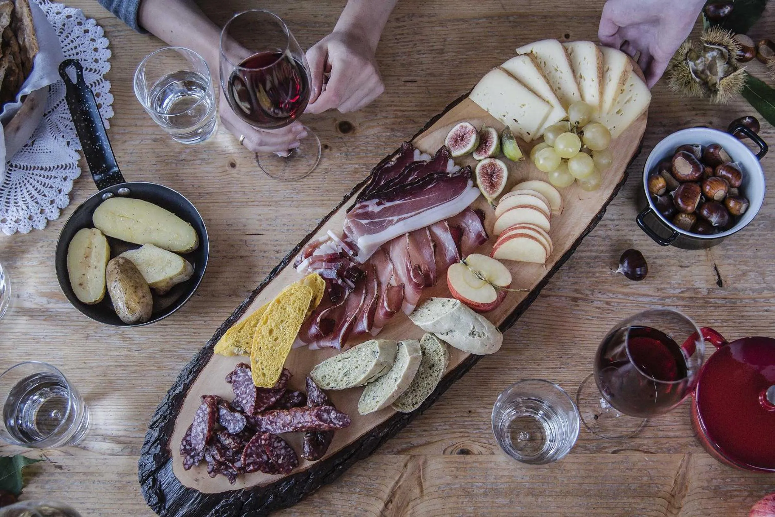 Food and drinks in Taubers Unterwirt Aktiv & Vitalhotel