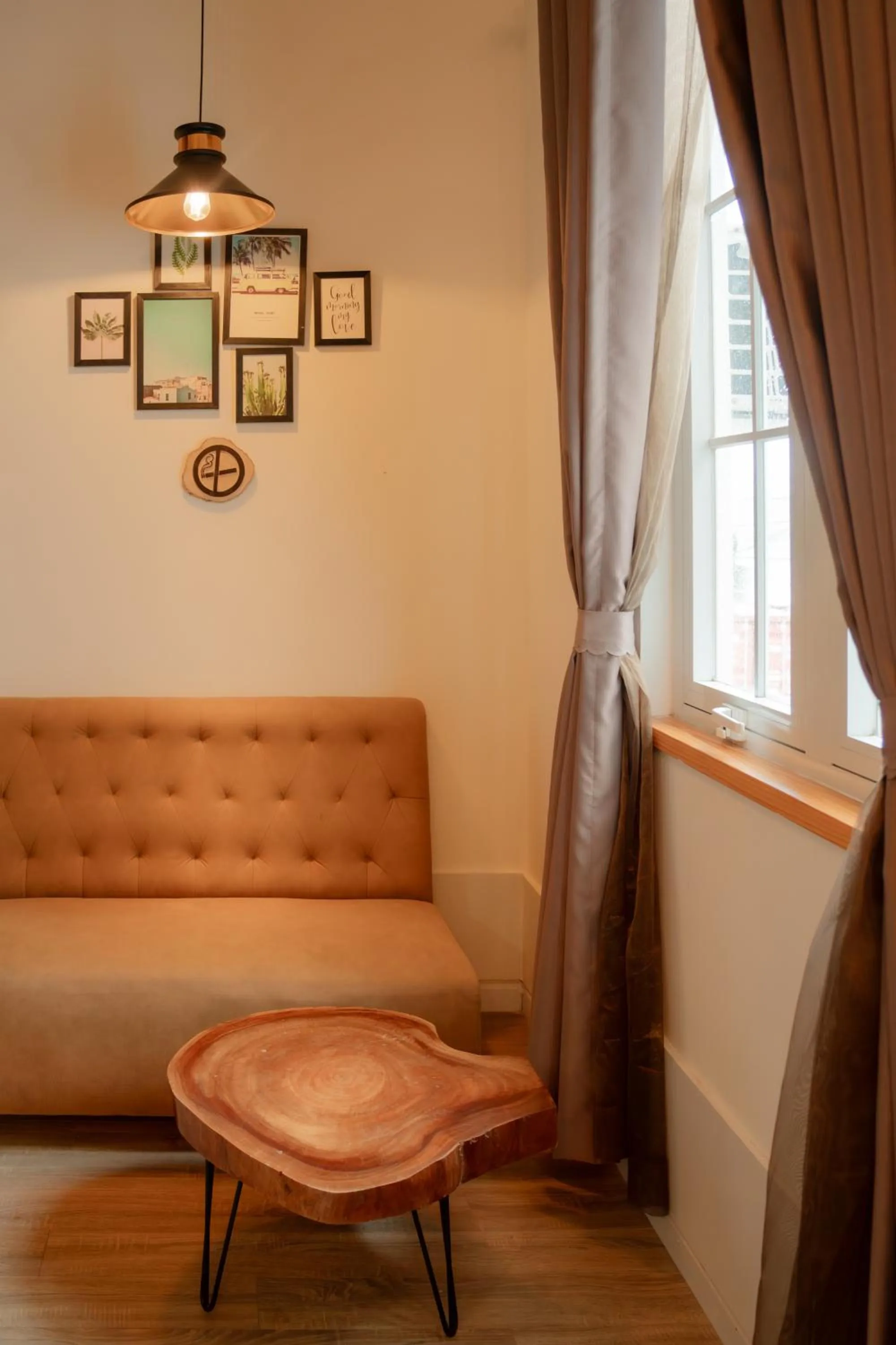 Living room in Hoang Yen Villa & Coffee