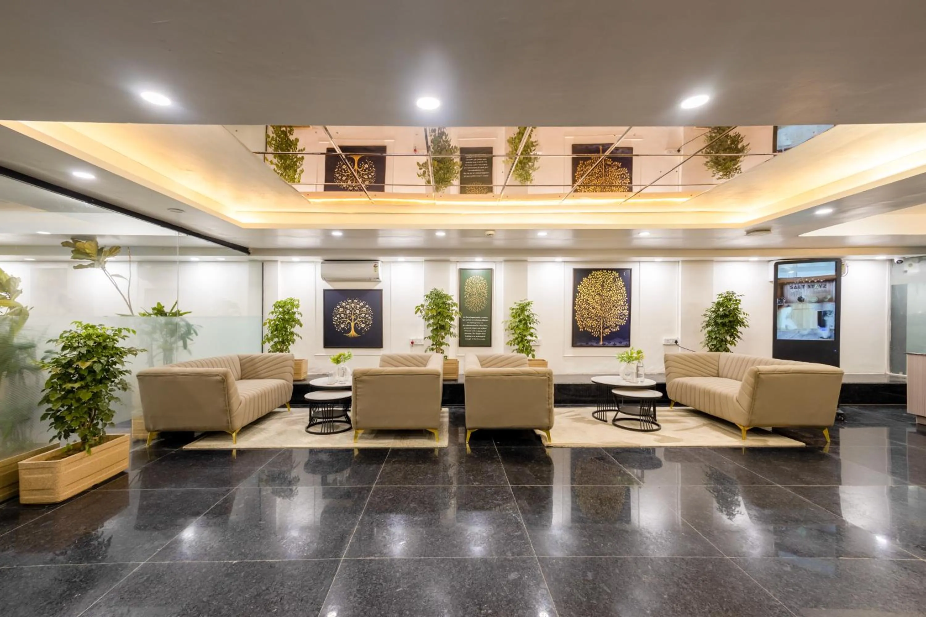 Saltstayz Premier - Paschim Vihar