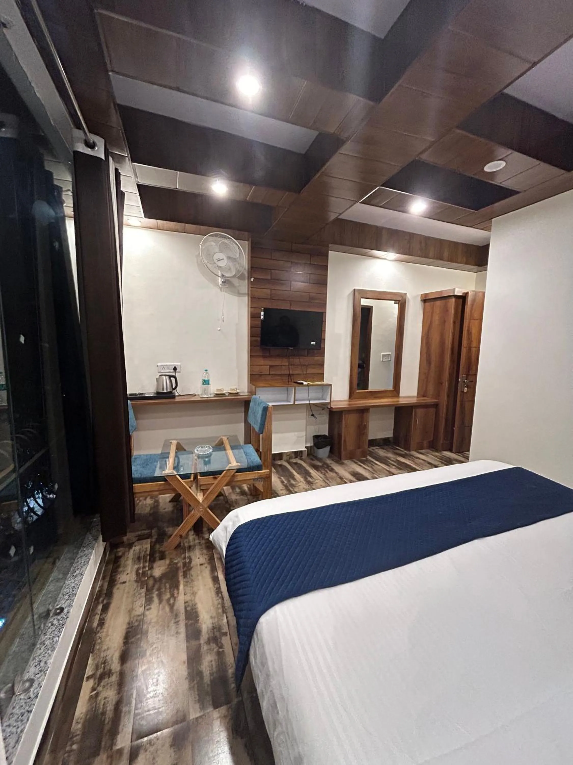 Photo of the whole room, Bed in Hotel Royal Orbit By Arony Hospitality Dehradun