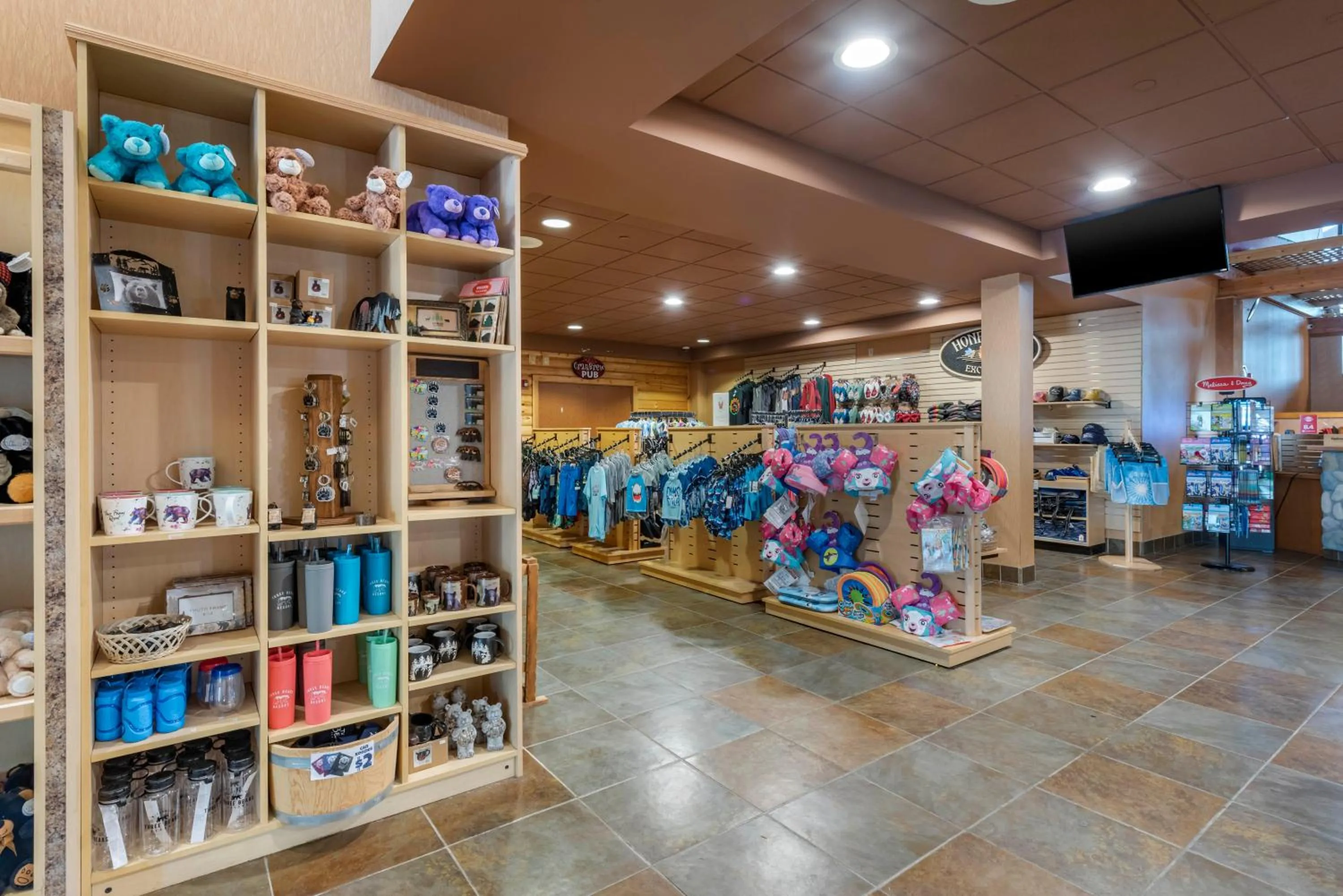 Shopping Area in Three Bears Resort Waterpark Near Tomah Ascend Collection