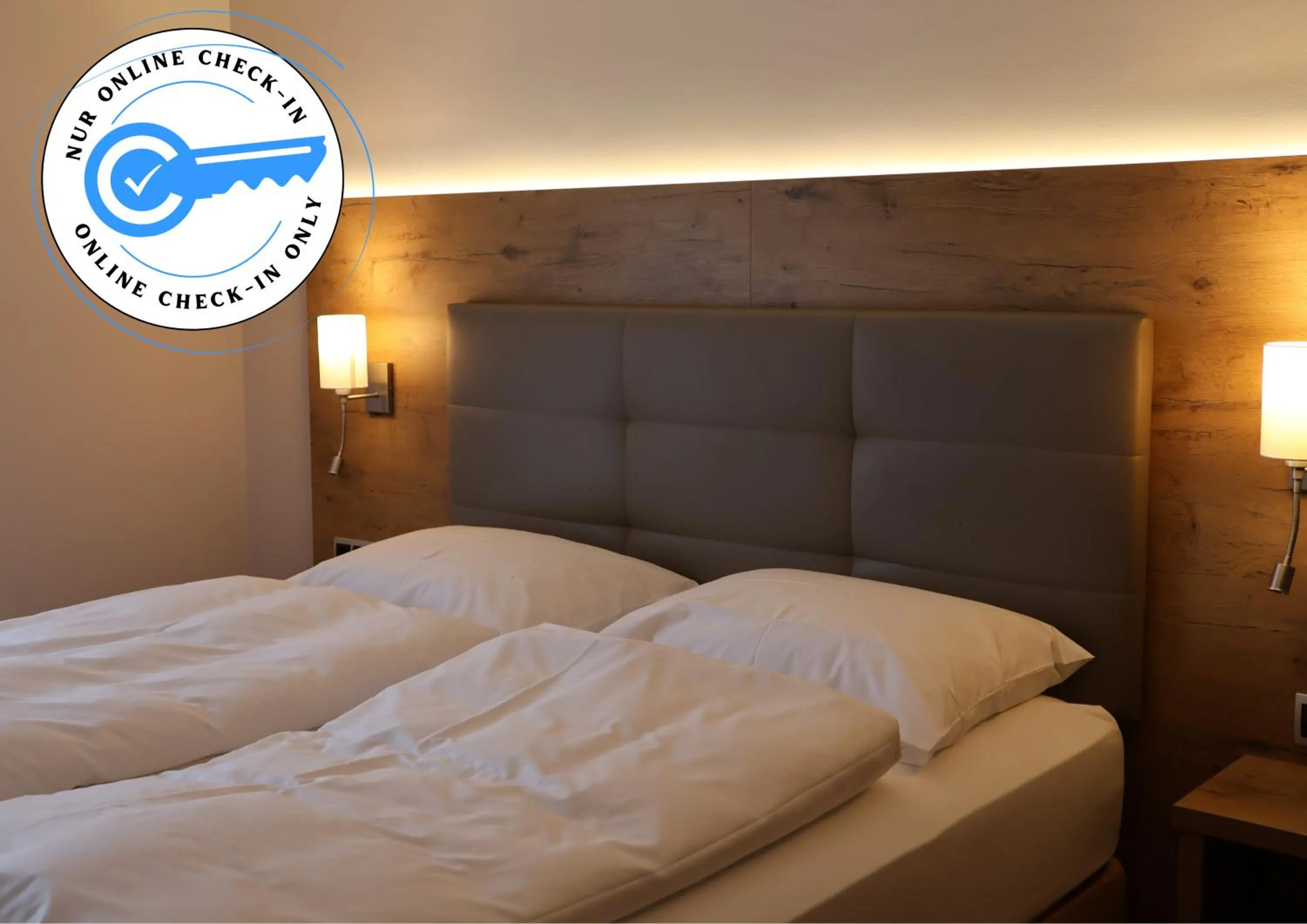 Photo of the whole room, Bed in Hotel an der Therme