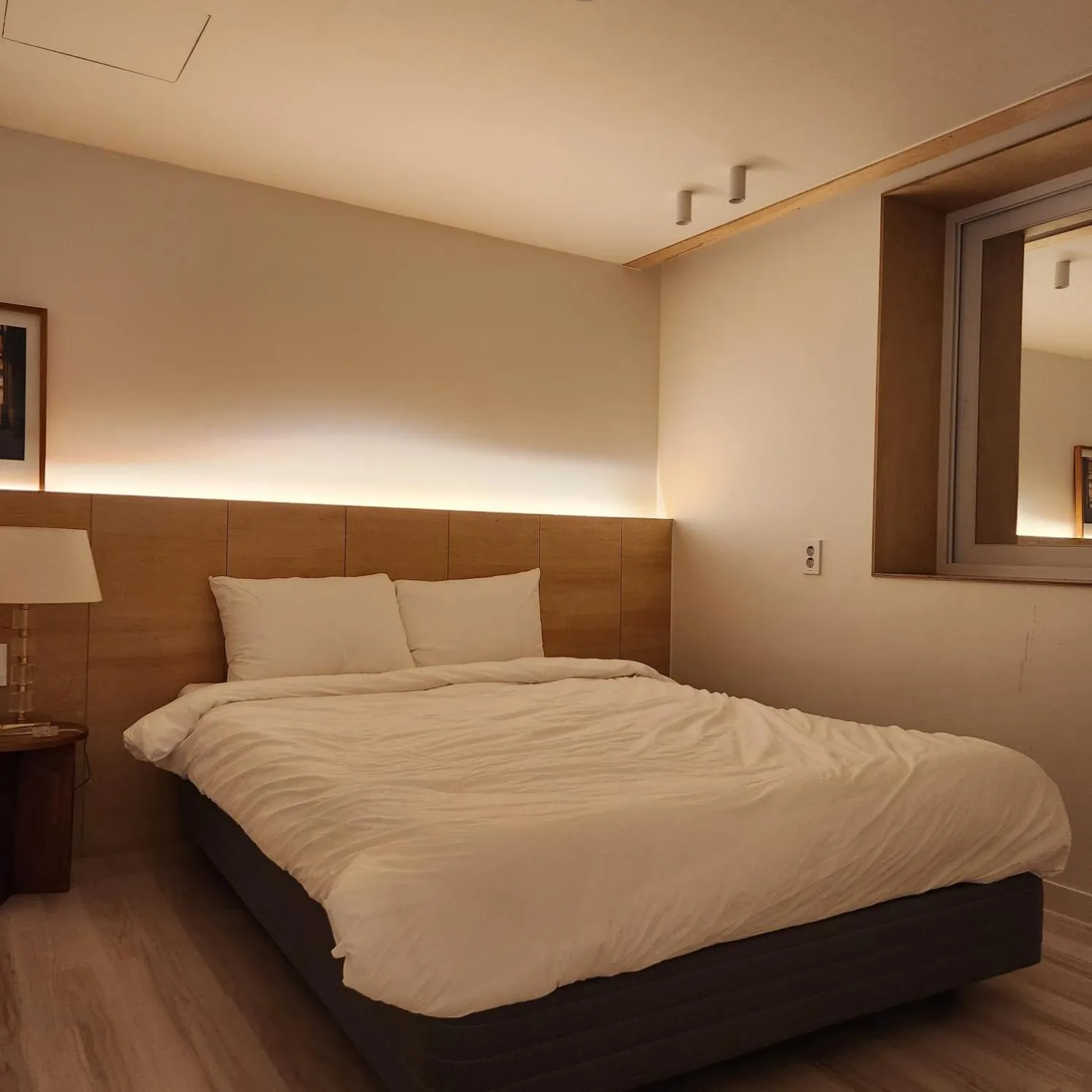 Bed in World House Hotel