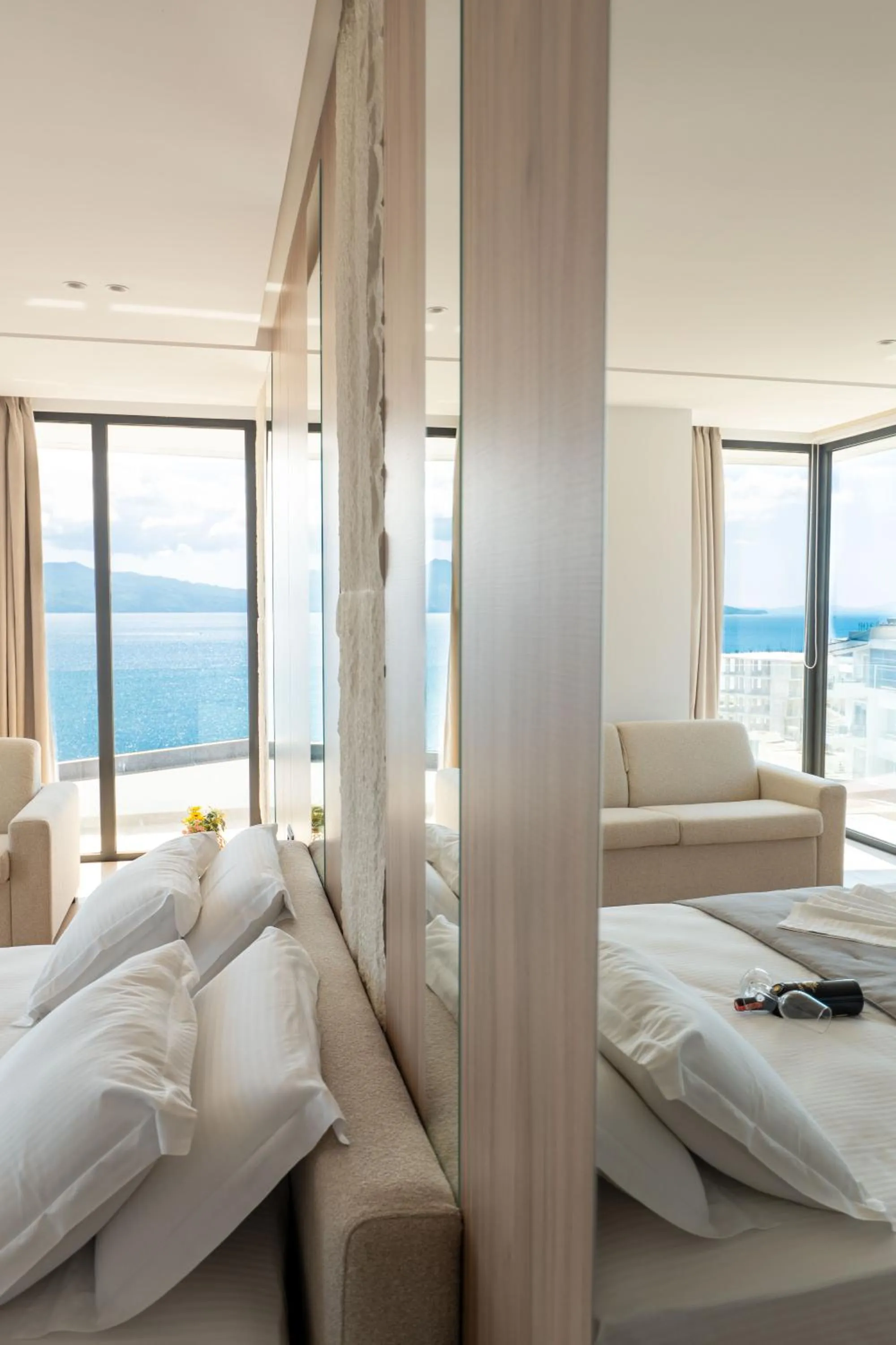 Bed in Jako Premium Hotel