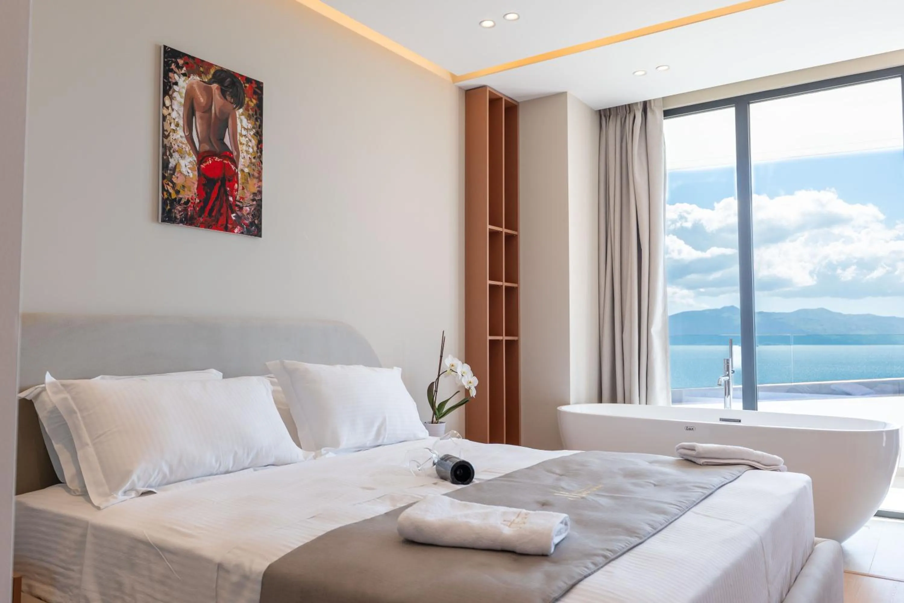 Natural landscape, Bed in Jako Premium Hotel