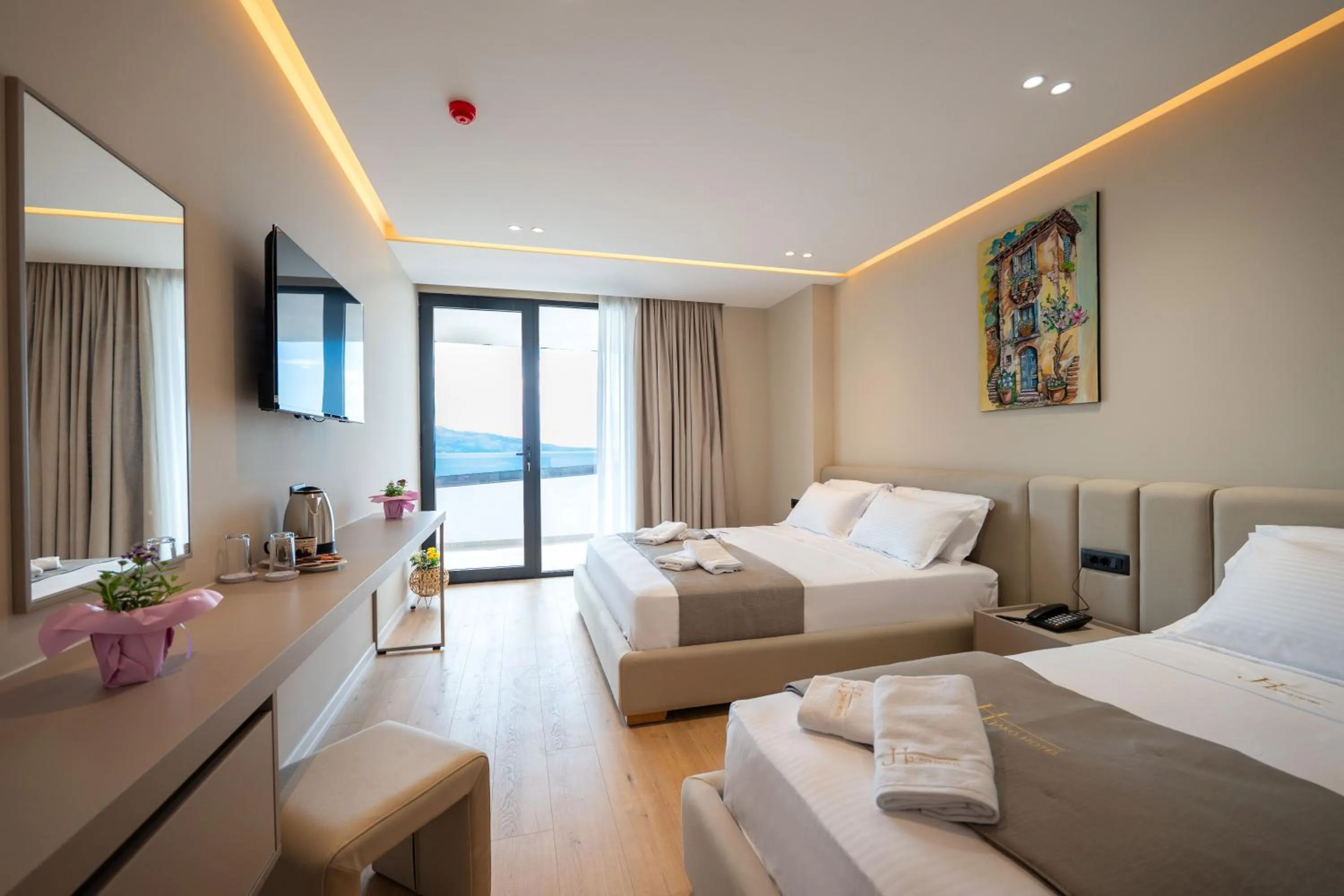 Bedroom, Bed in Jako Premium Hotel