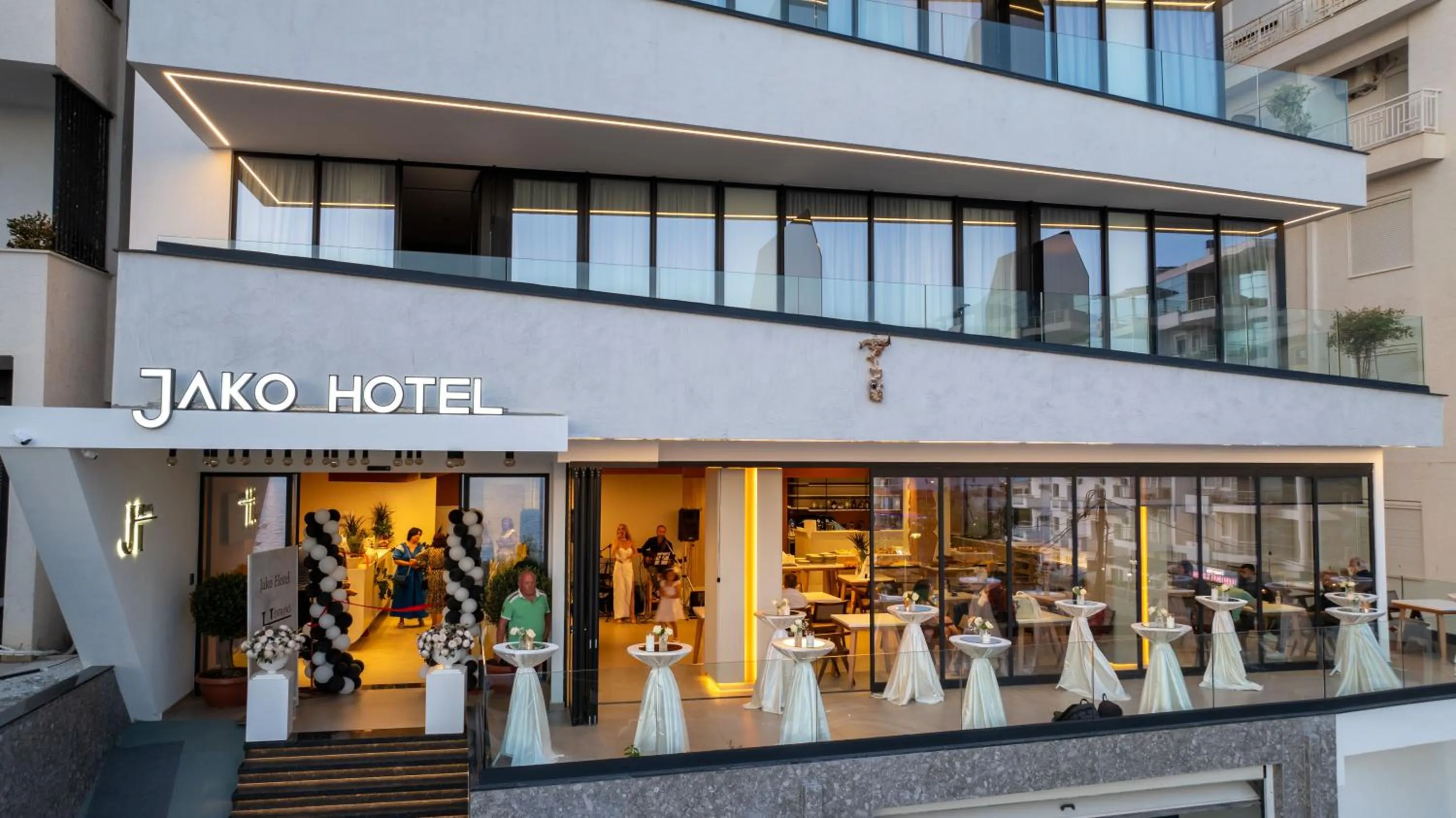 Facade/entrance in Jako Premium Hotel