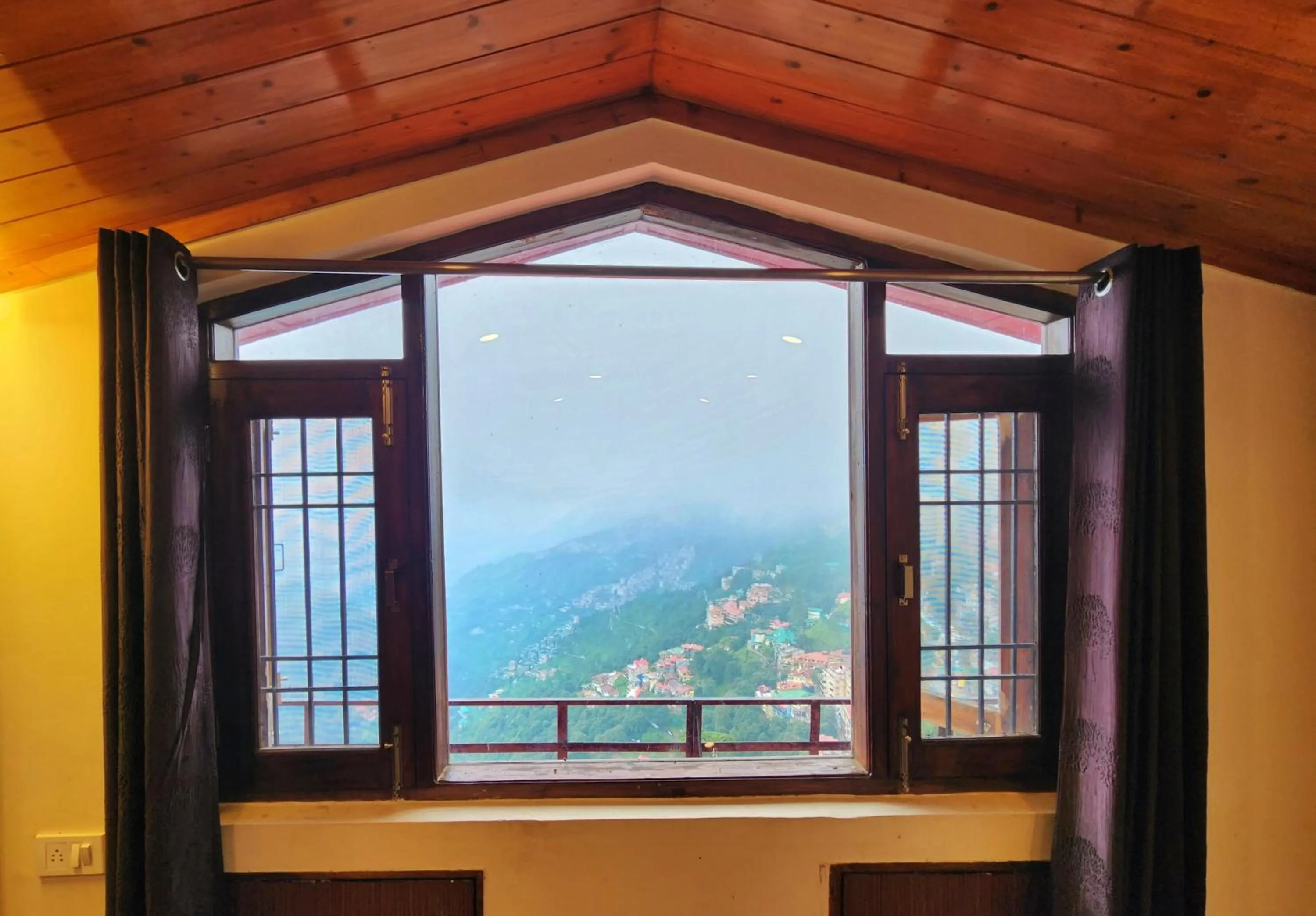 Florence B&B Near Mall Road - Amazing Valley View