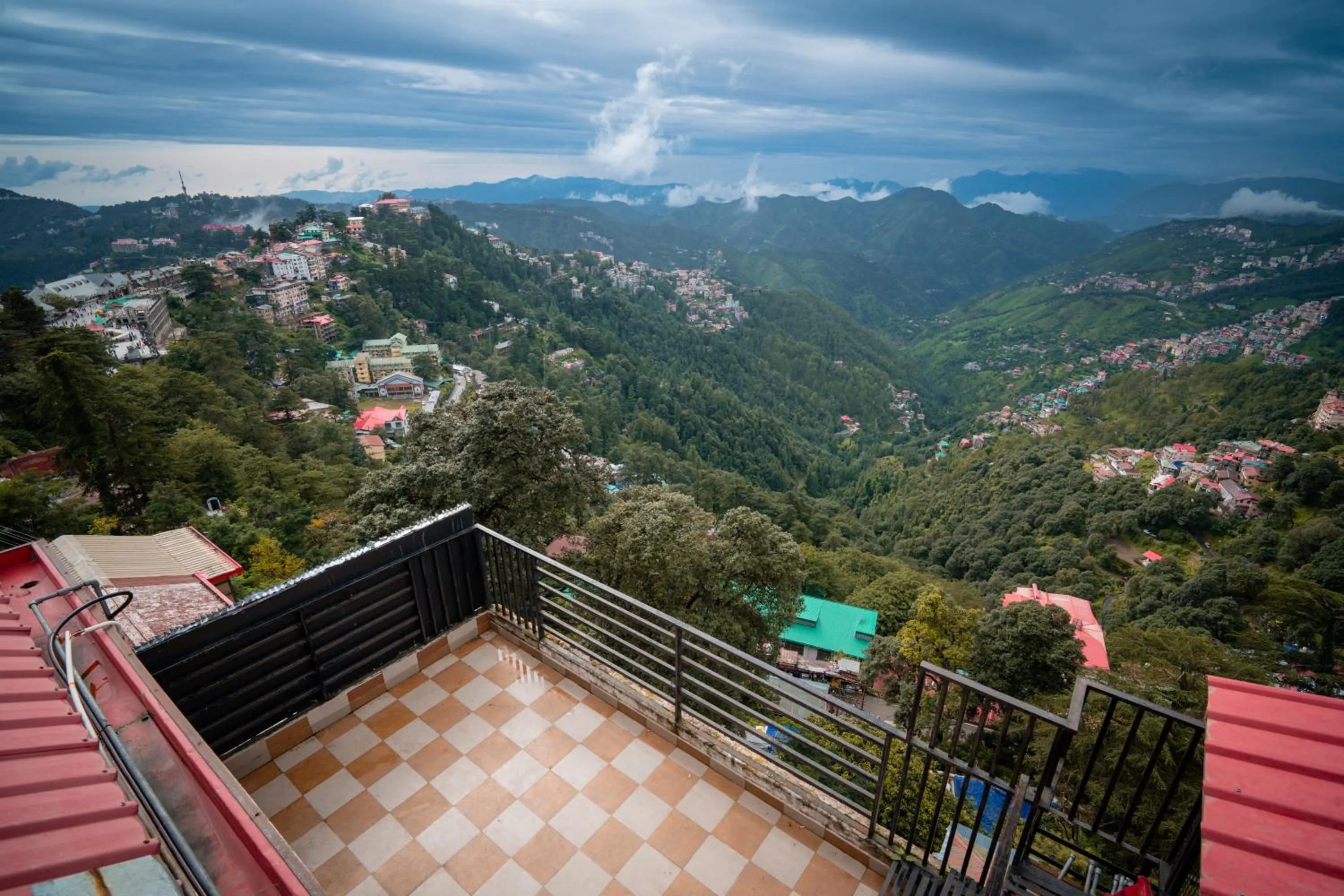 Florence B&B Near Mall Road - Amazing Valley View