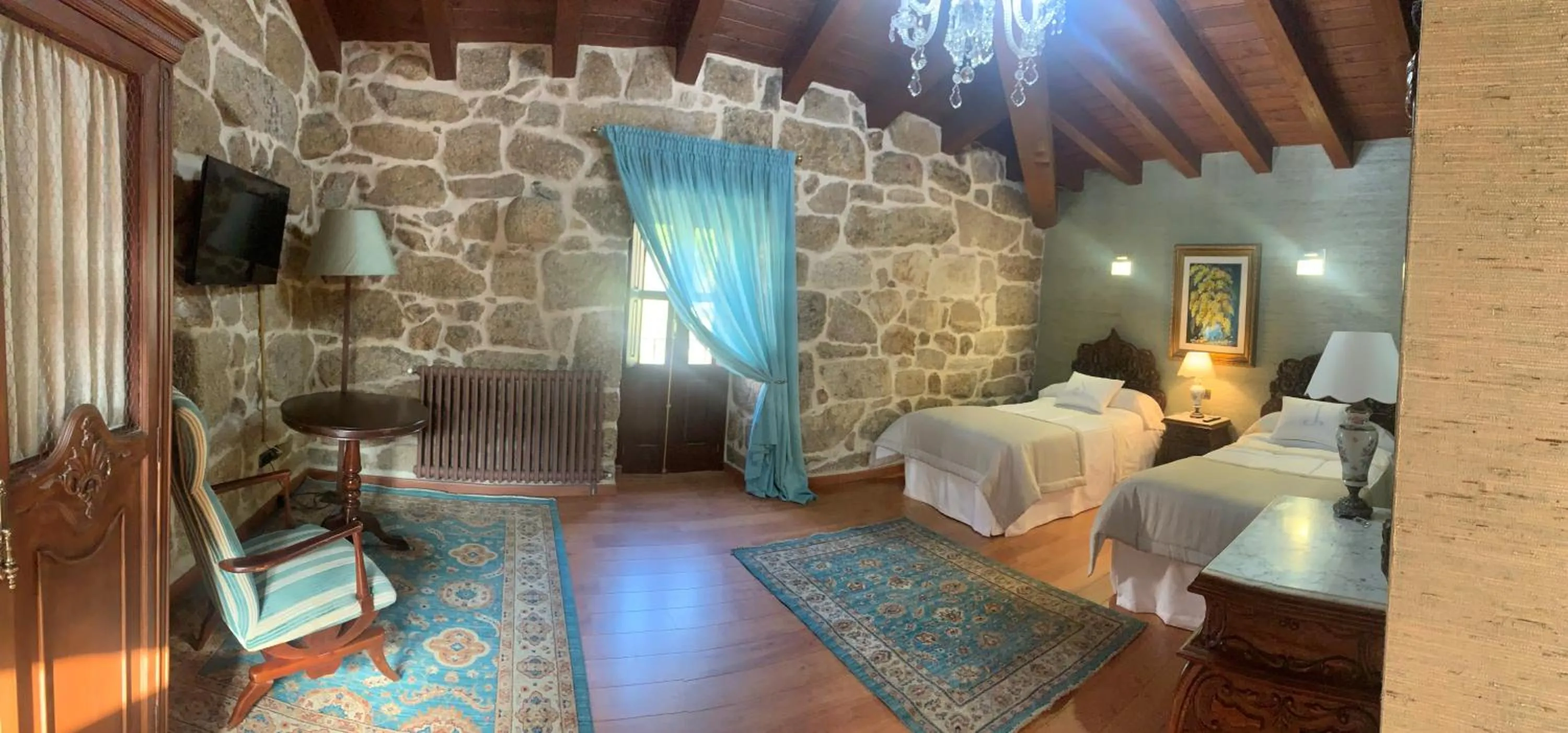 Twin Room with Private Bathroom in Hotel Rústico San Jaime