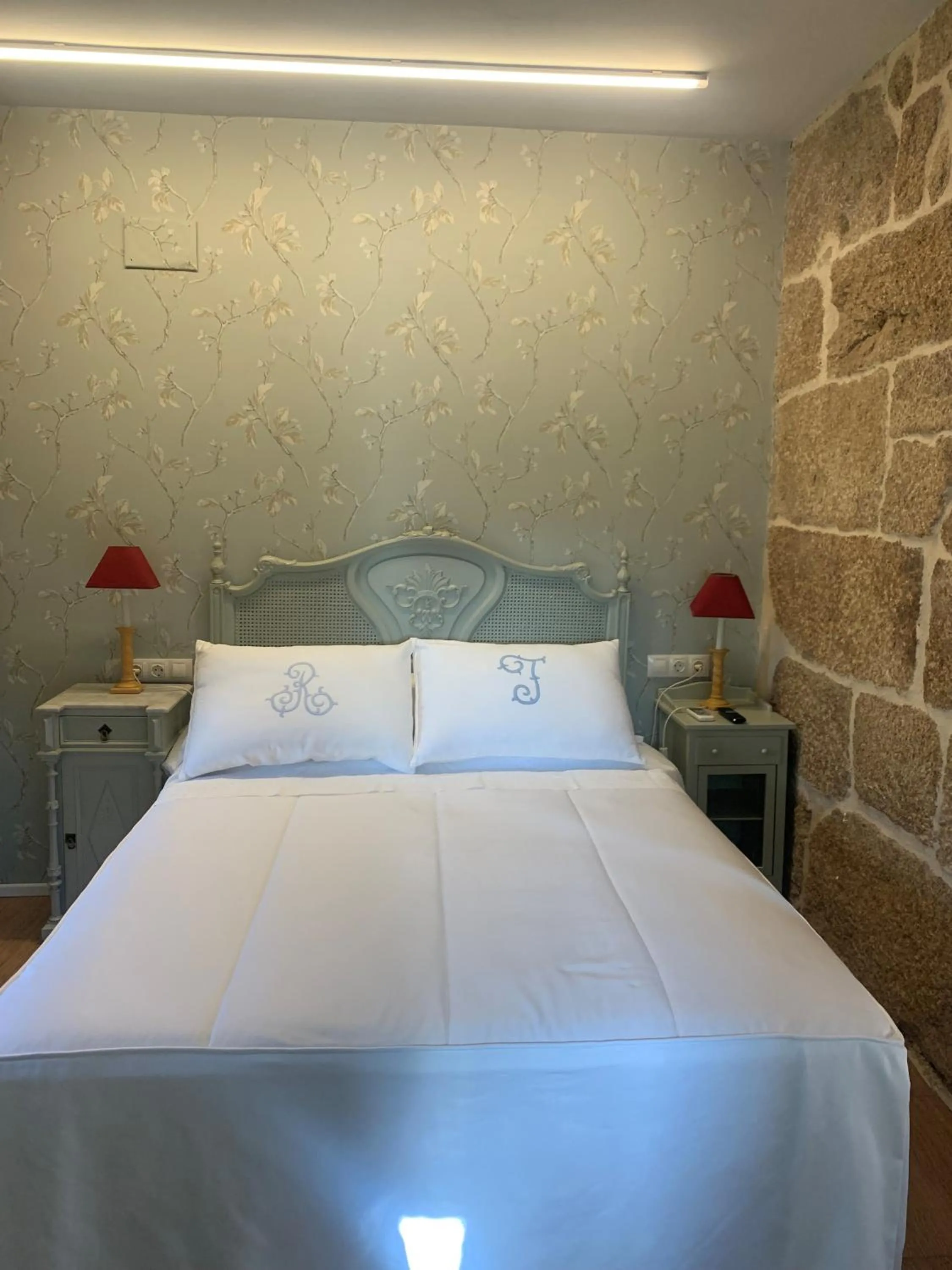 Deluxe Double Room - single occupancy in Hotel Rústico San Jaime