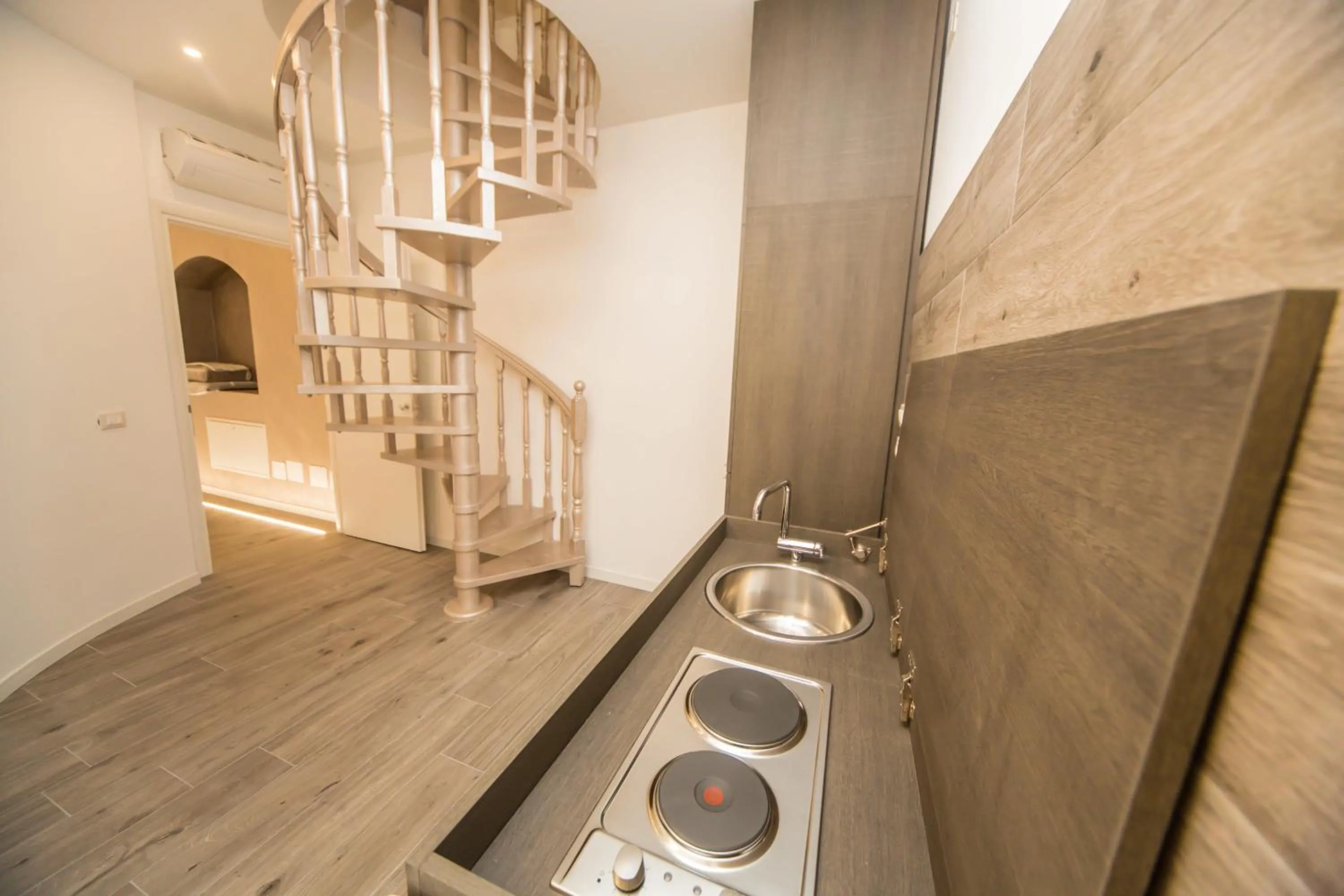 Kitchen or kitchenette in B&B Corte sul Naviglio CIN I T 0 1 5 0 7 0 C 1 3 X U I L Q C V