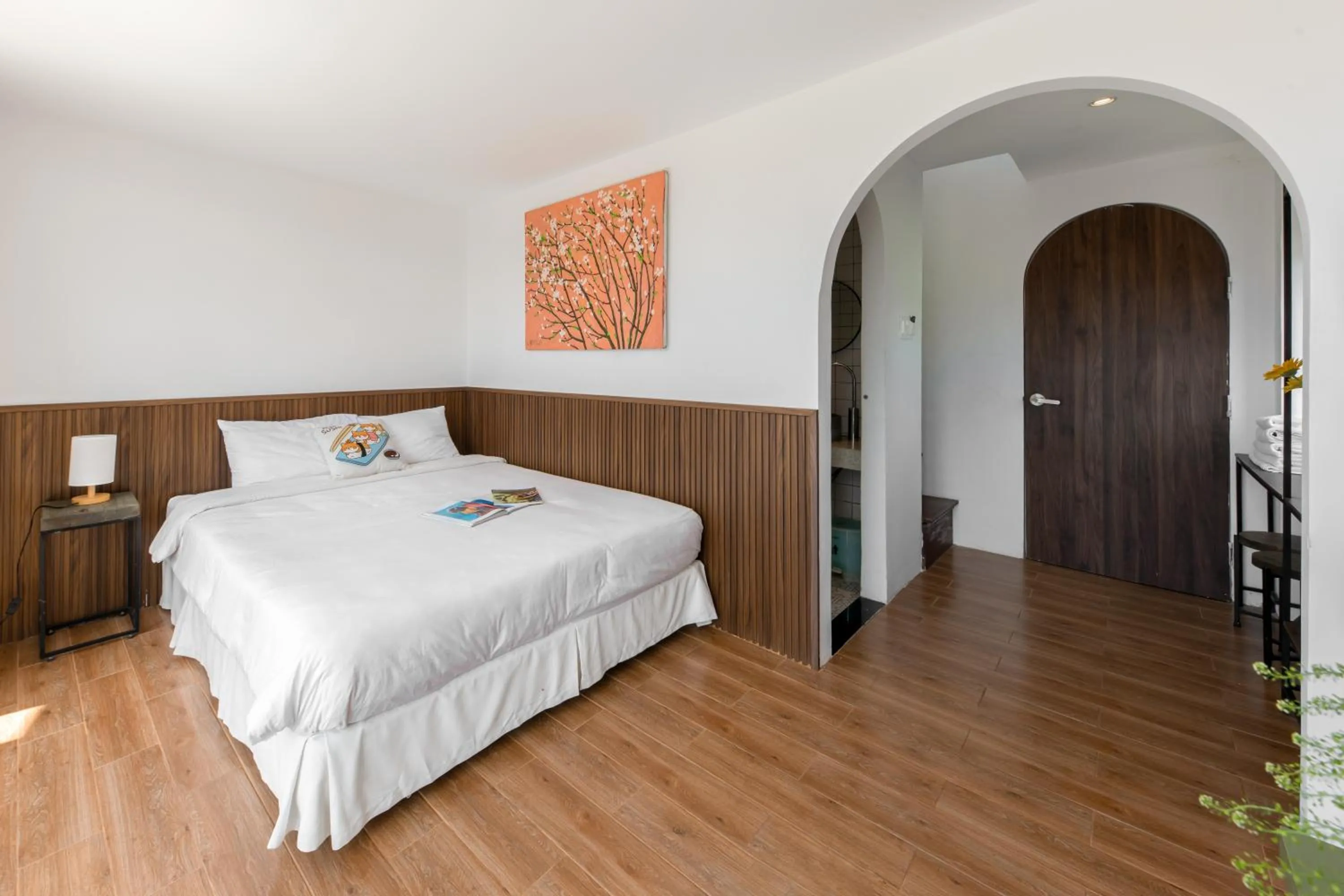 Photo of the whole room, Bed in D'Mai Xanh Boutique Hotel Da Lat