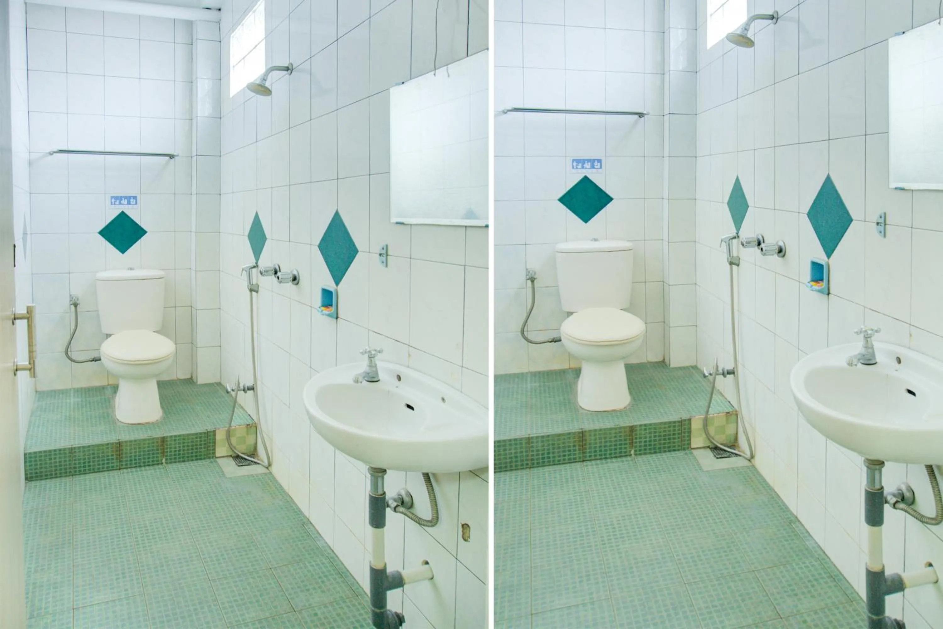 Bathroom in Townhouse Oak Palembang Near Jembatan Ampera Formerly Azzura Hotel