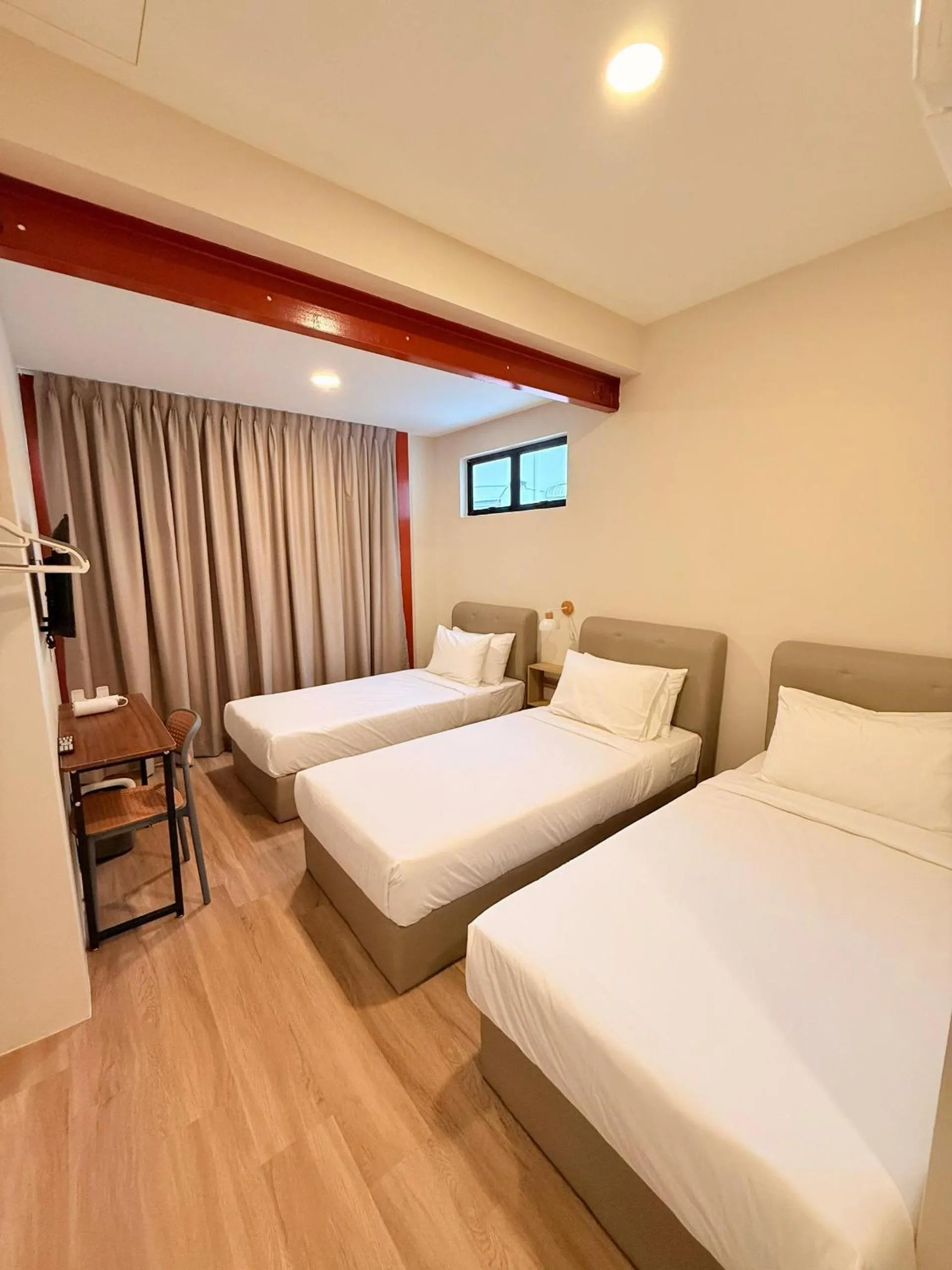 Bed in TwinTree Kelawai