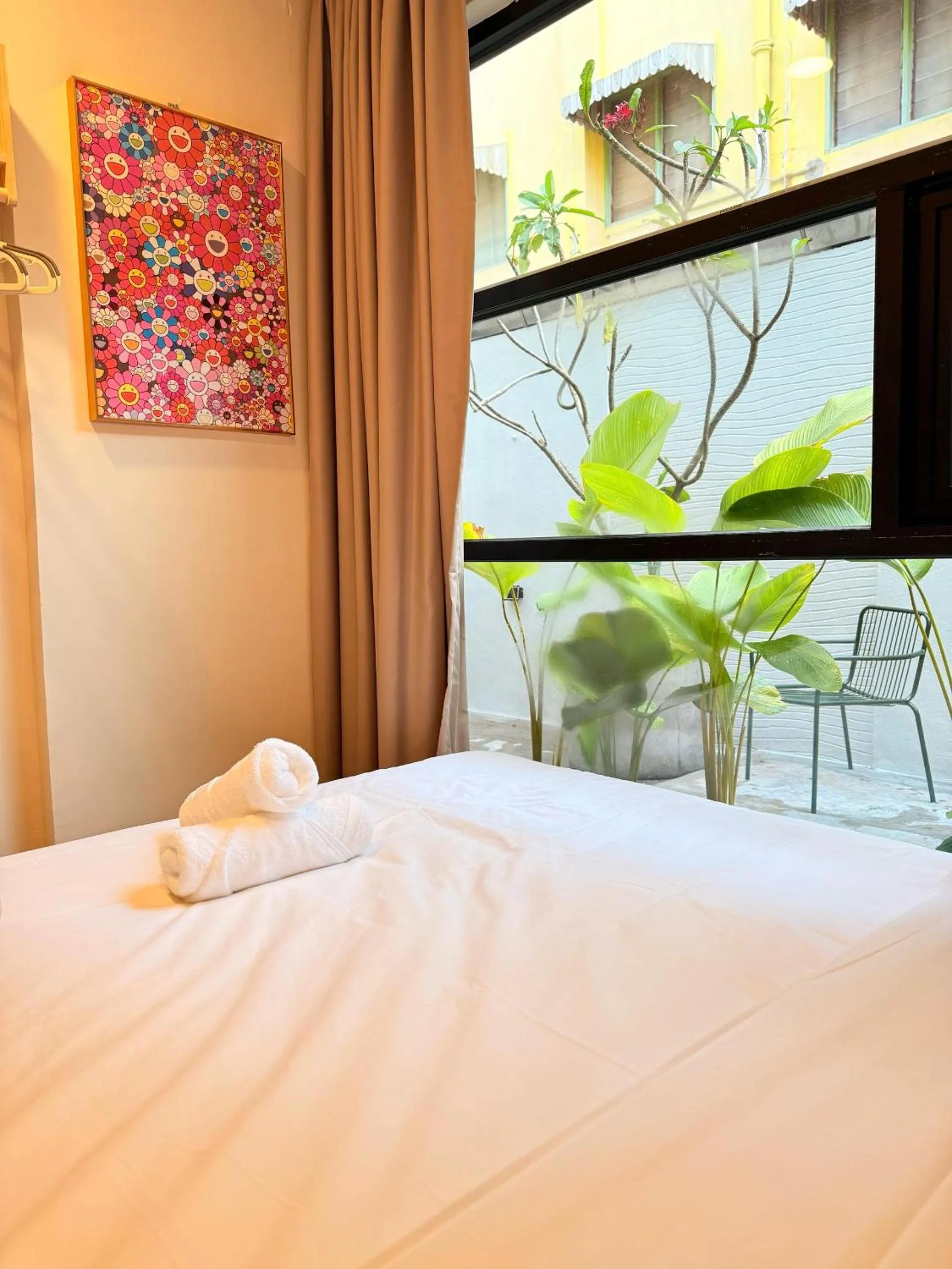 Bed in TwinTree Kelawai