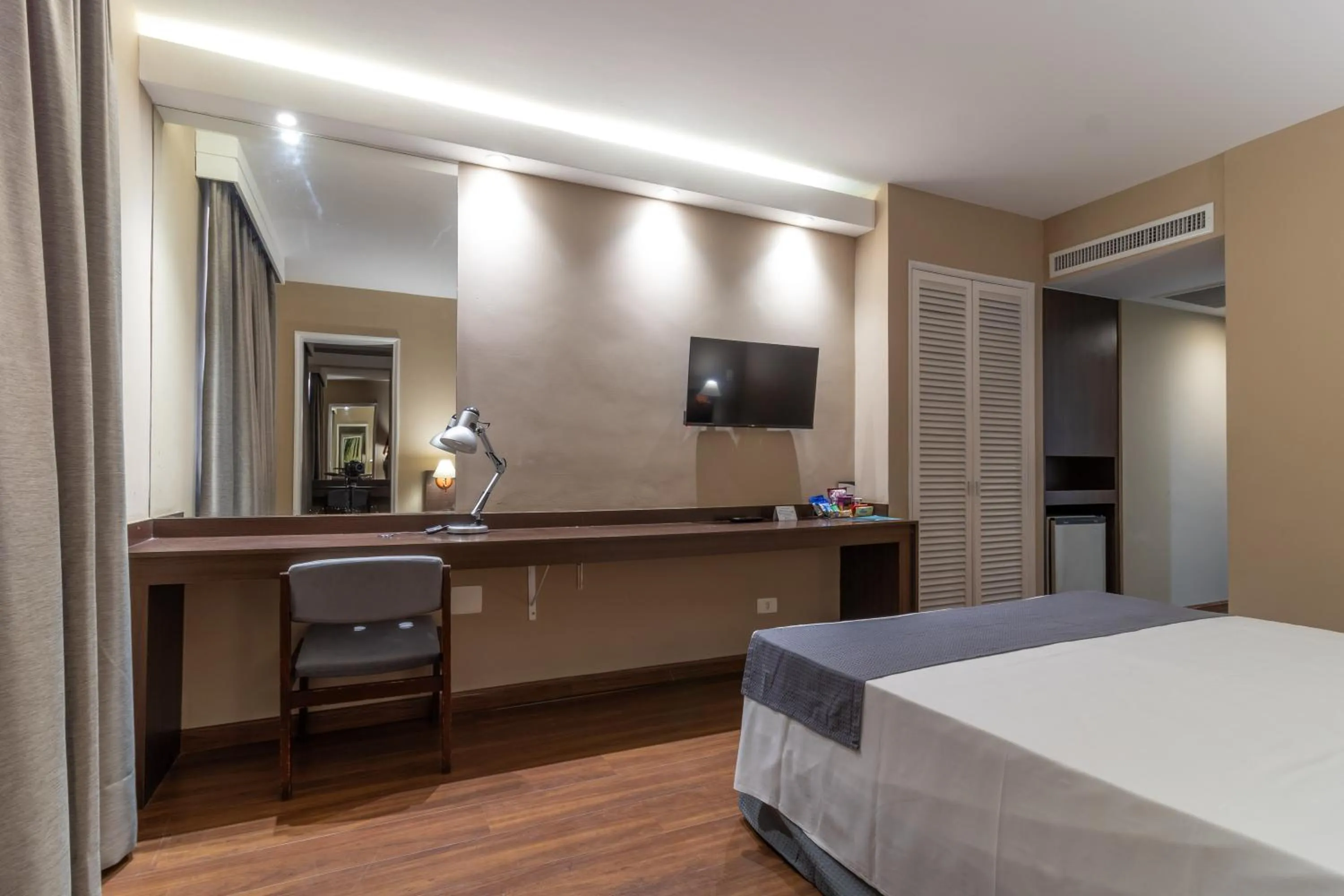 Bed in Gran Villagio Hotel SP by Castelo Itaipava