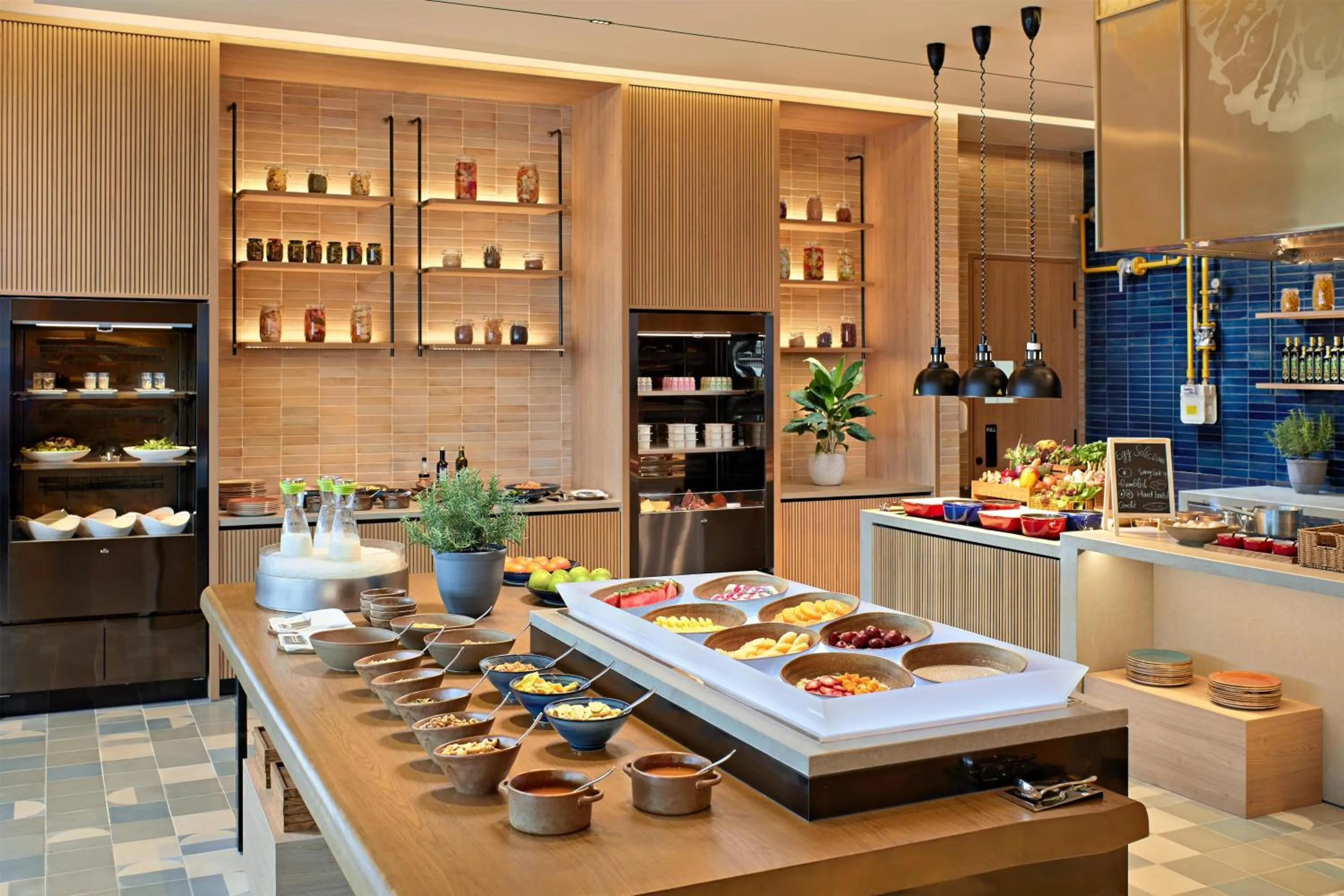 Restaurant/places to eat in Hyatt Place Ha Long Bay, Bai Chay