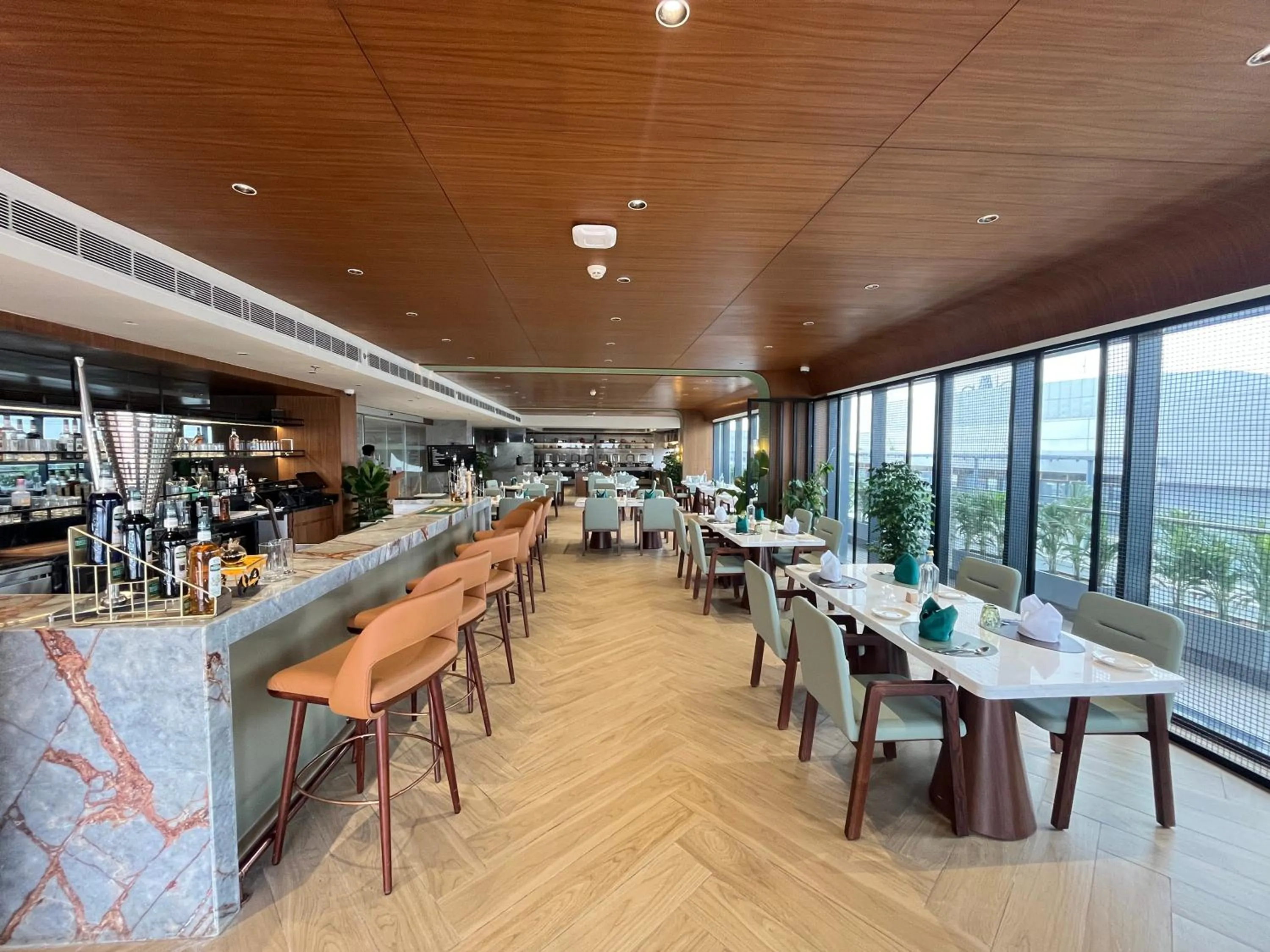 Restaurant/places to eat in Ramada Encore by Wyndham Gurugram Dwarka Expressway