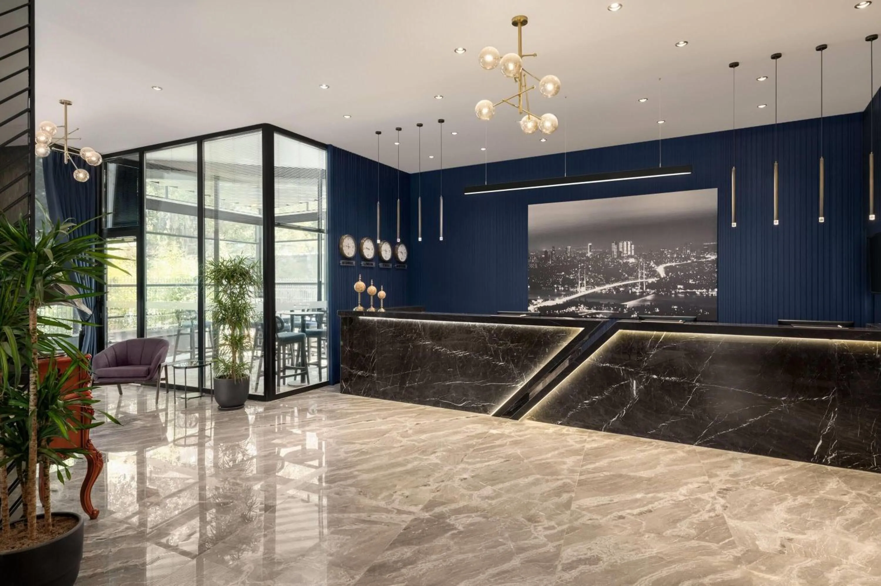 Lobby or reception in La Quinta By Wyndham Istanbul Kartal