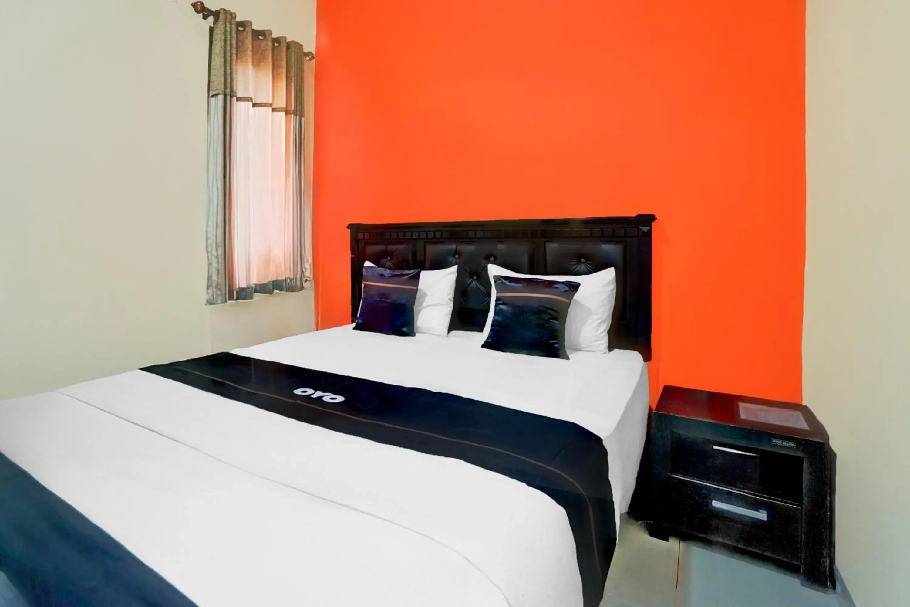 Hotel O 76 Gayungsari Hotel O 76 Gayungsari