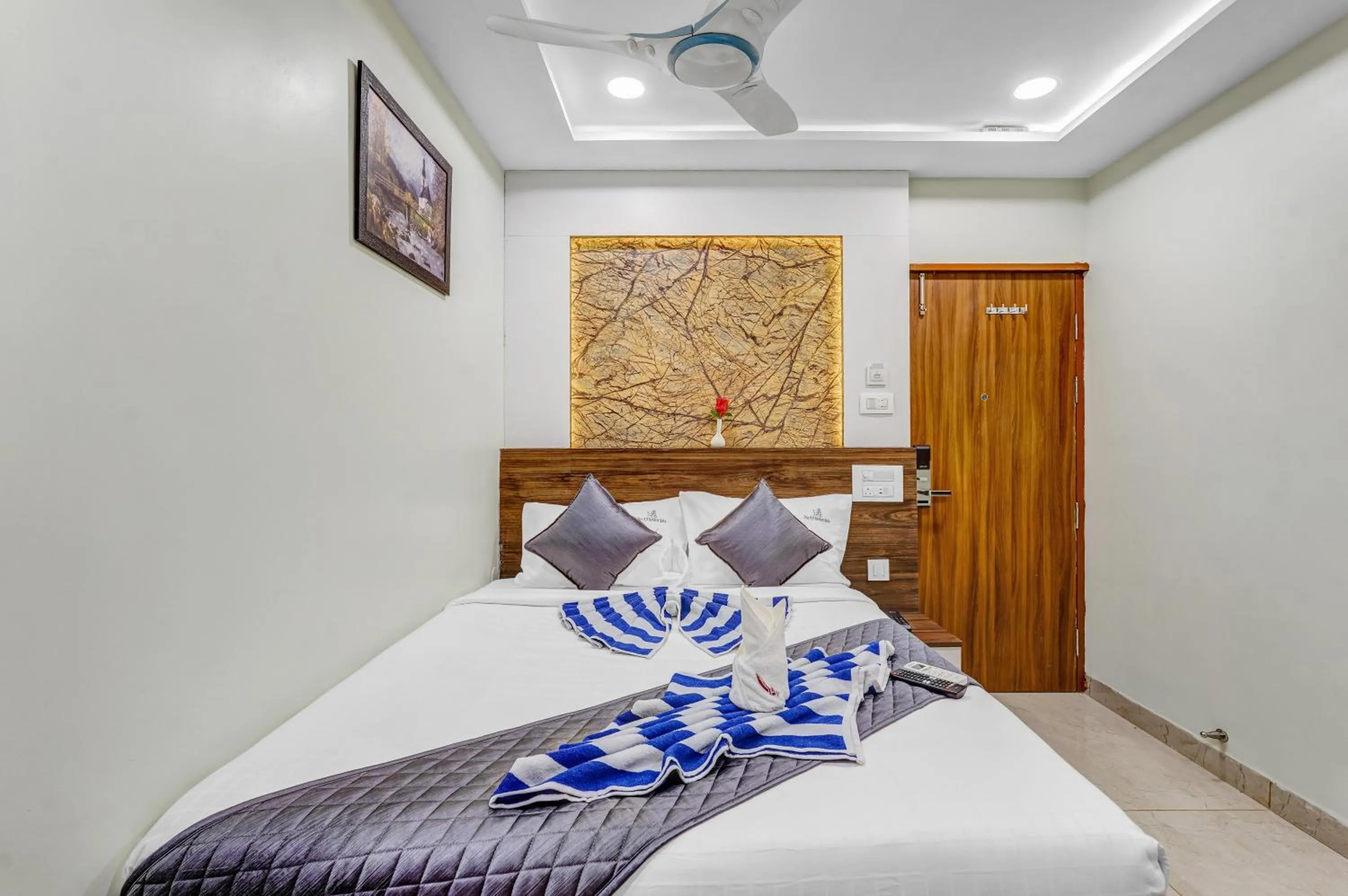 Bedroom, Bed in The K11 Golden Gate