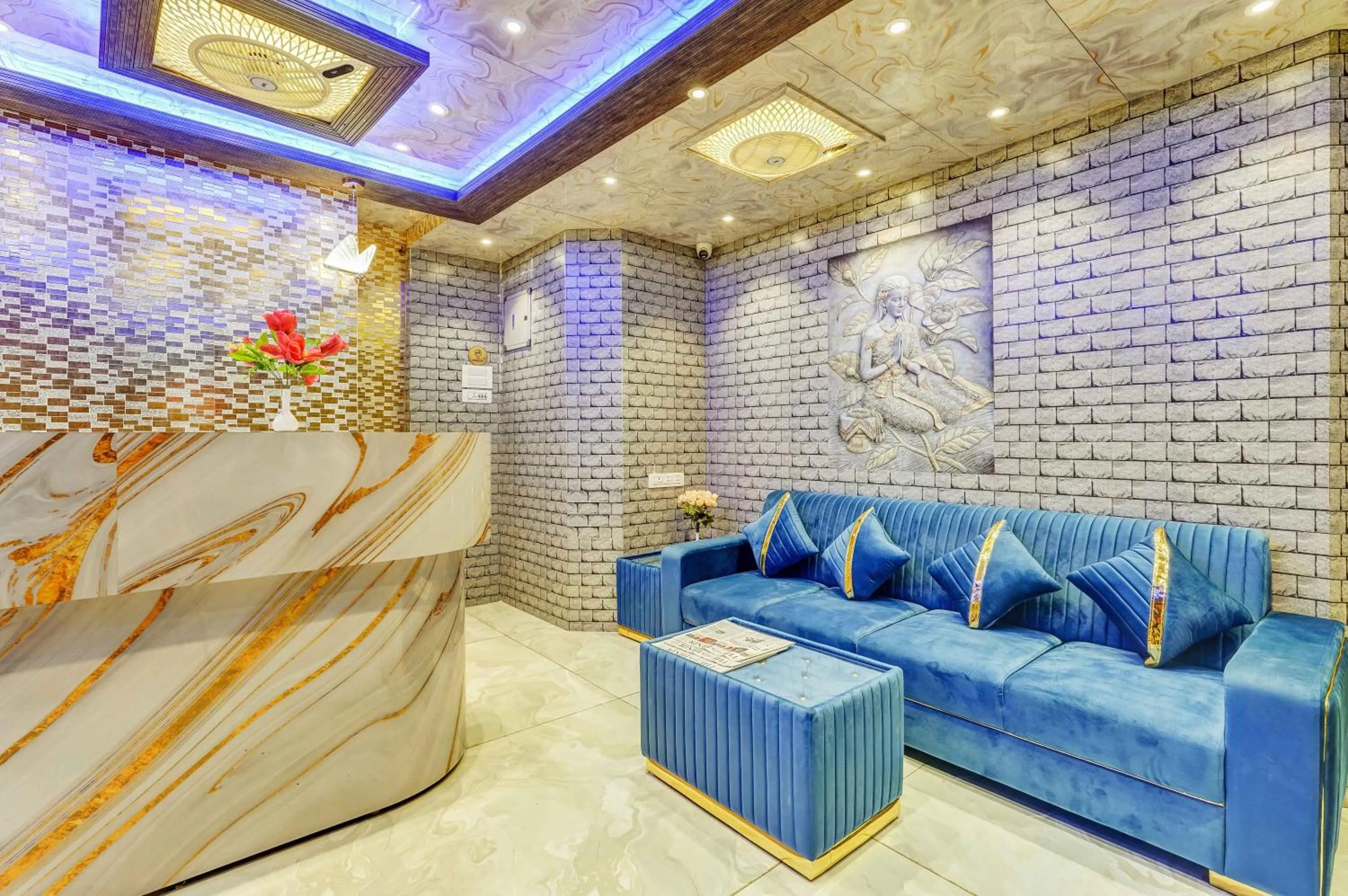 Lobby or reception in The K11 Golden Gate