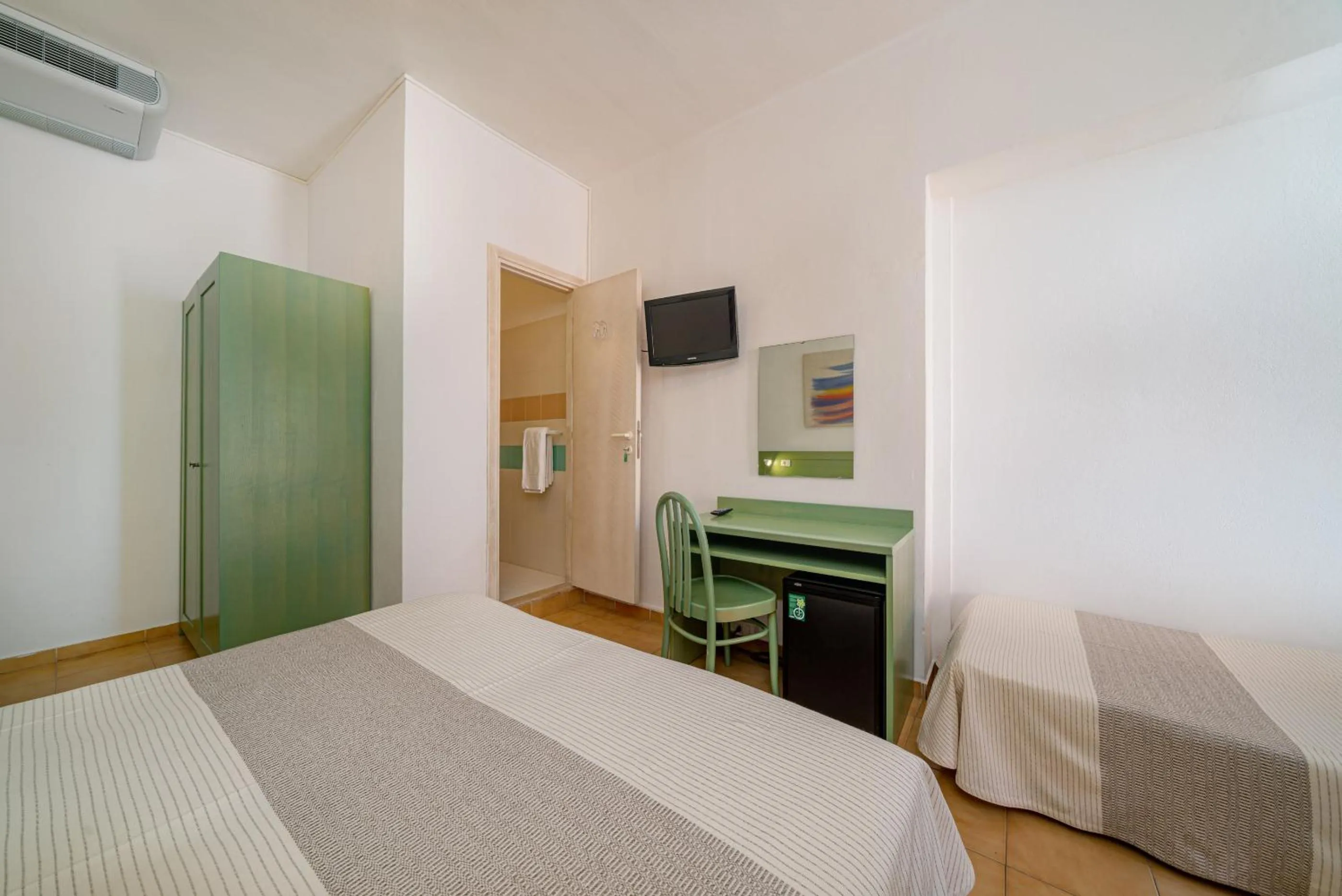 Bedroom, Bed in Hotel Marinaro