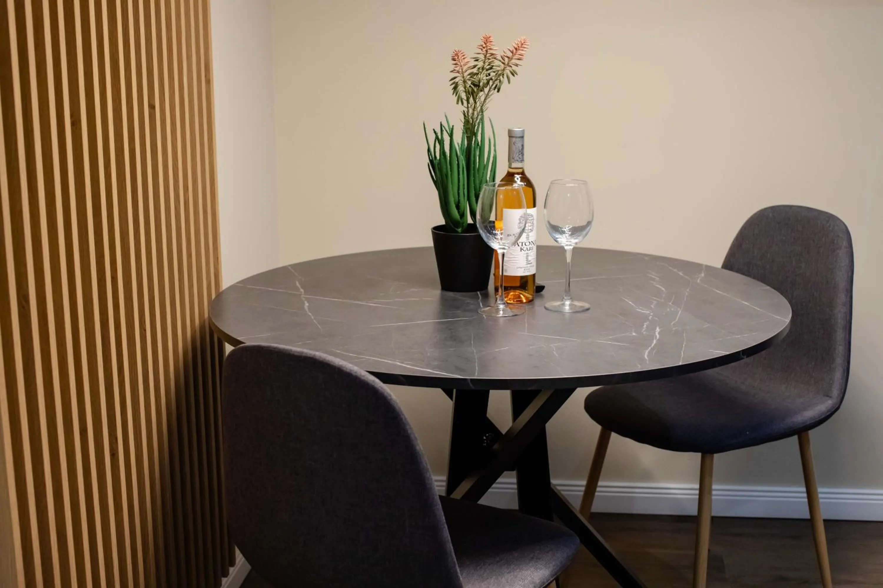 Little Bucharest downtown apartments Romana