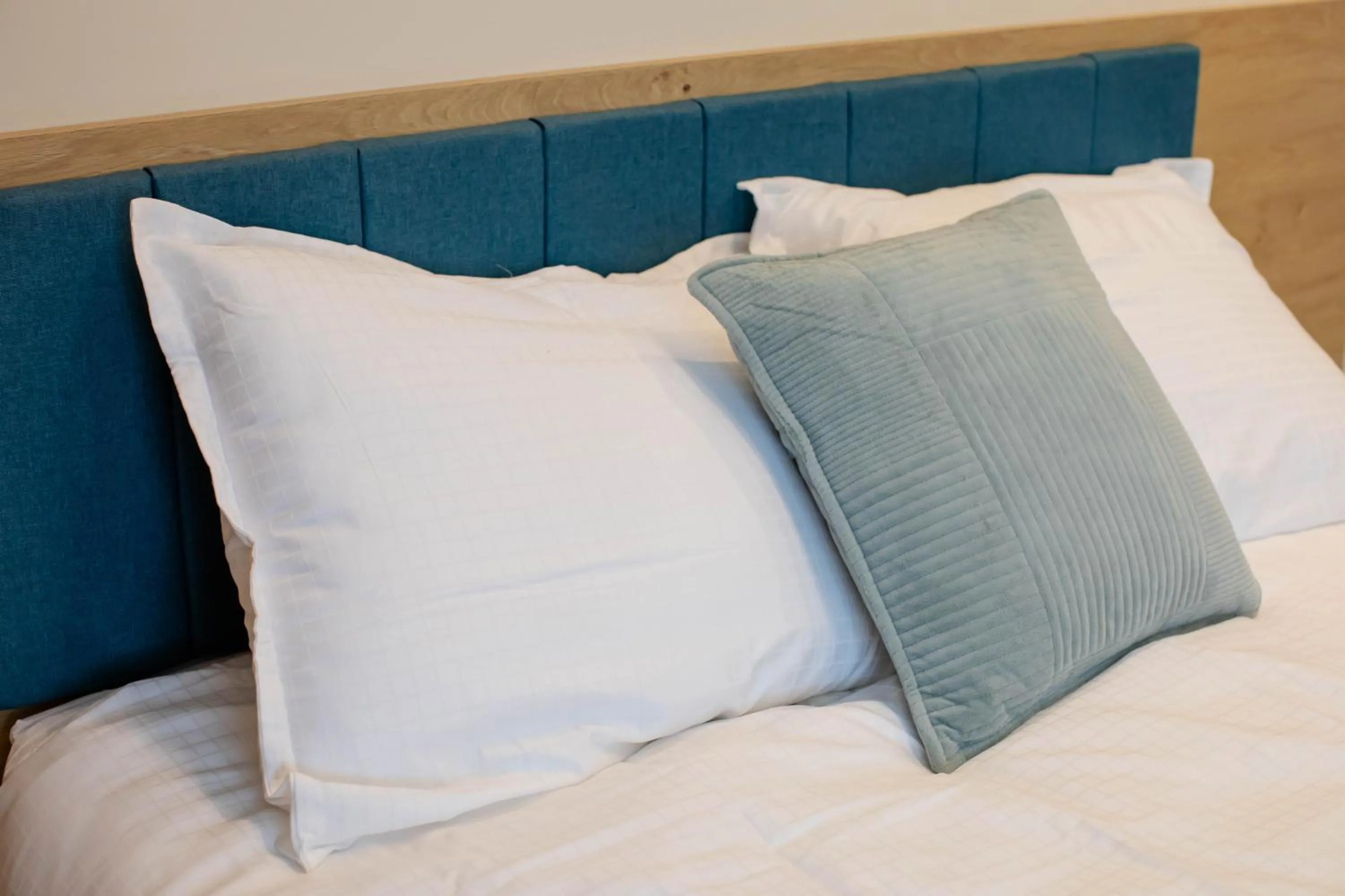 Bed in Little Bucharest downtown apartments Romana