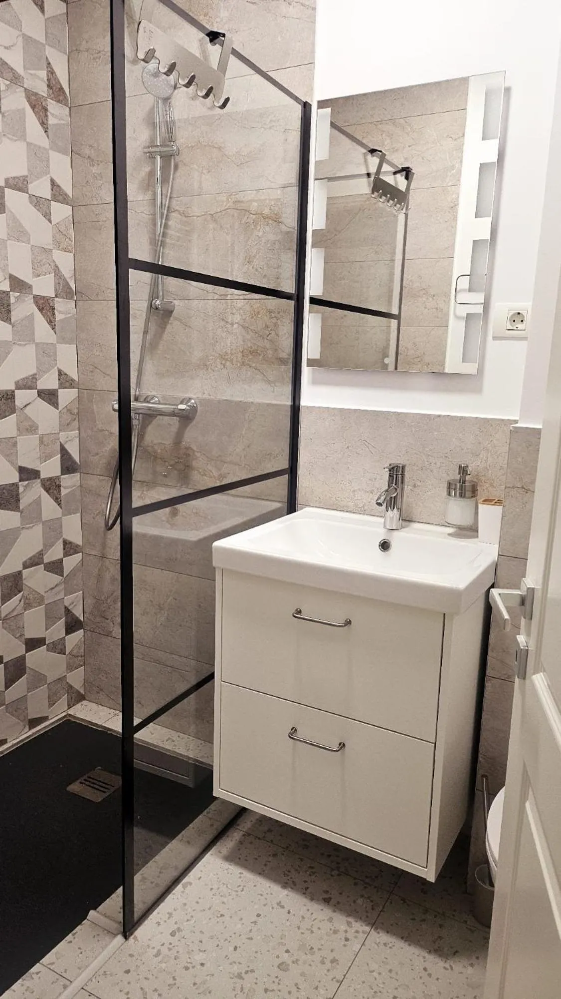 Little Bucharest downtown apartments Romana