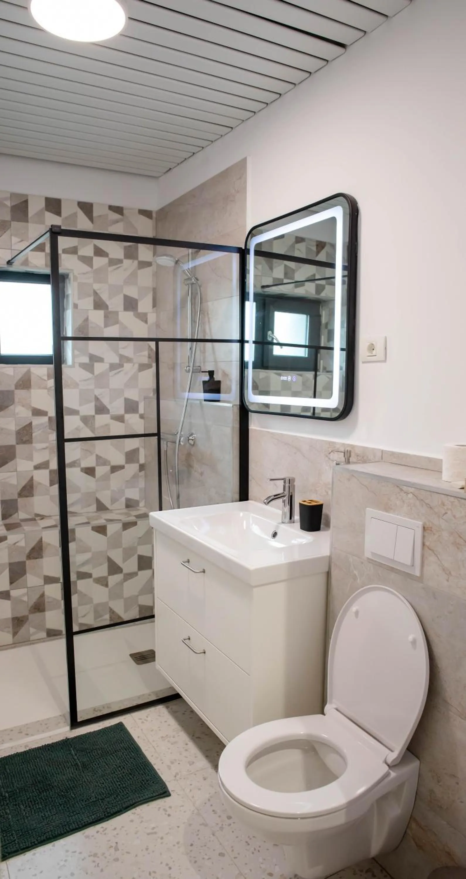 Little Bucharest downtown apartments Romana