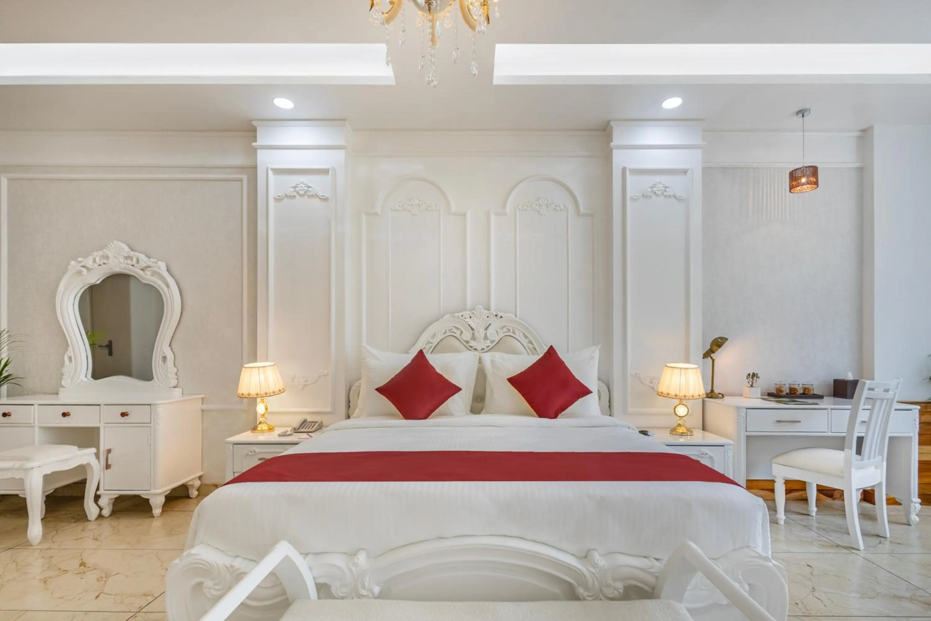 Bed in Sterling Kastoori Rudraprayag