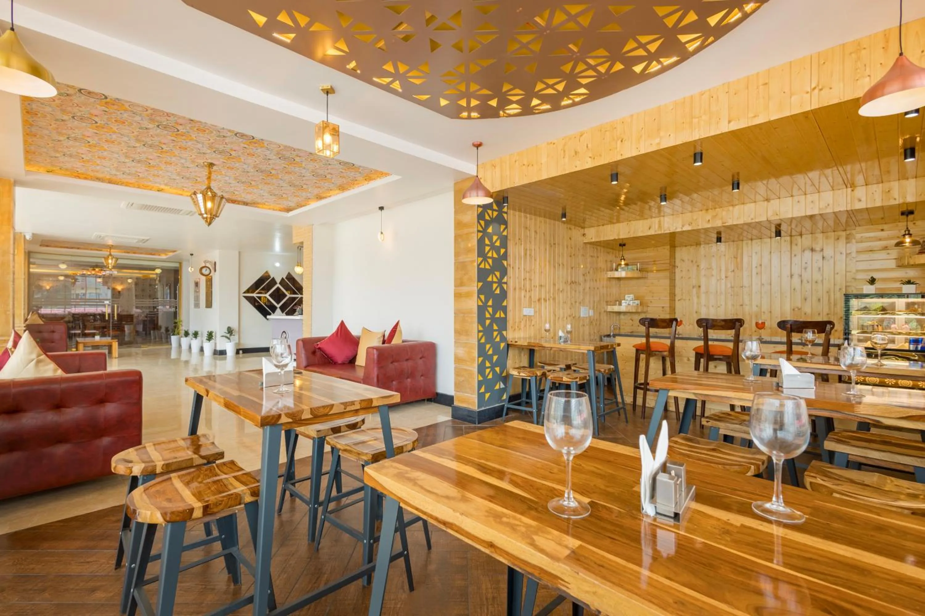 Restaurant/places to eat in Sterling Kastoori Rudraprayag