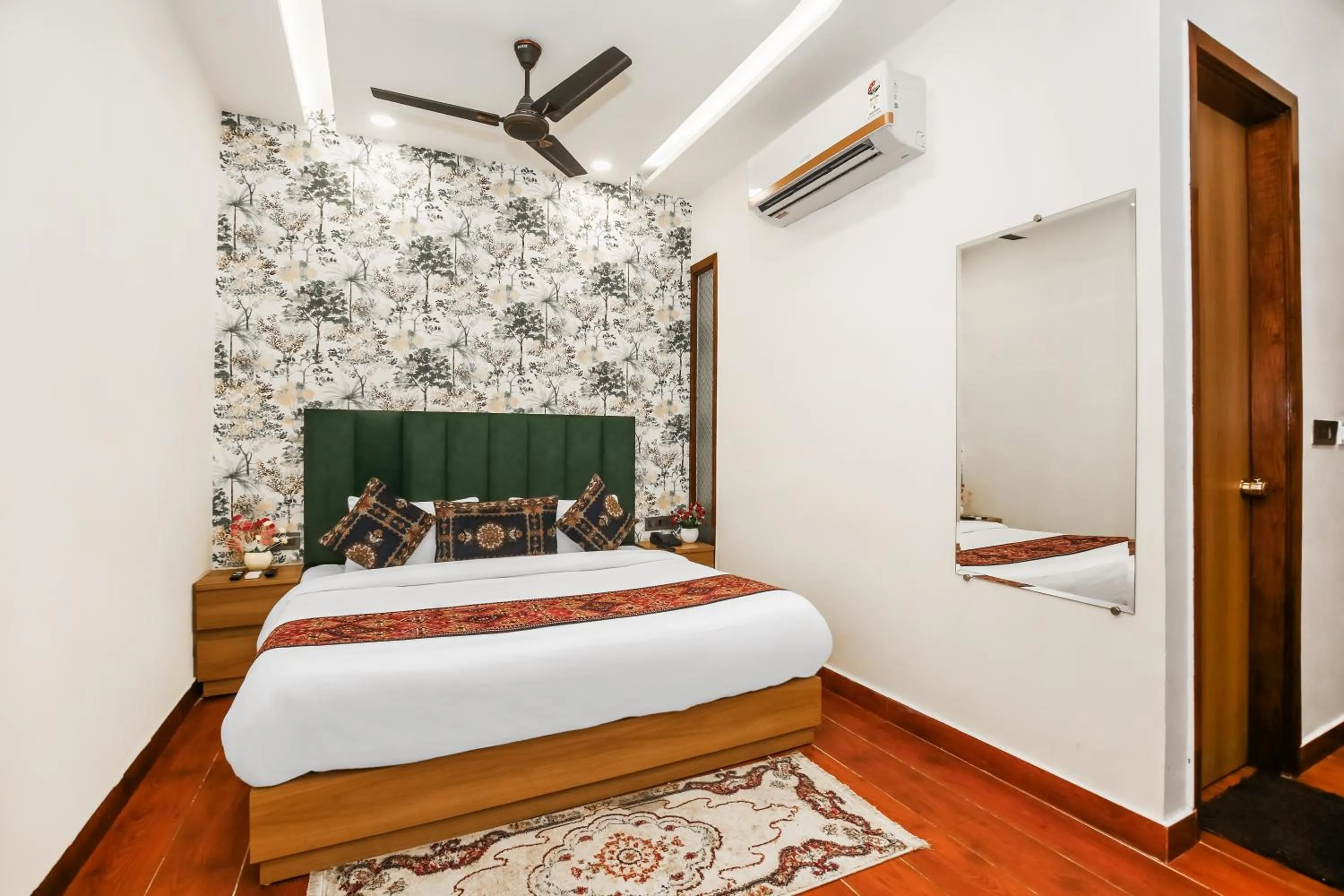 Photo of the whole room in Hotel Platinum Stay InHouse Sanjha Chulha Restaurant