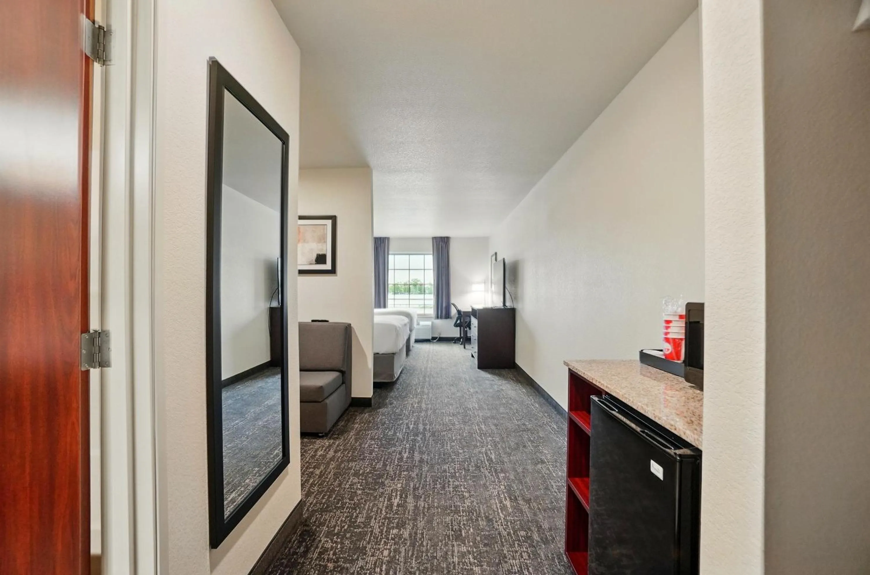 Bedroom, Bed in Cobblestone Hotel & Suites - Eaton