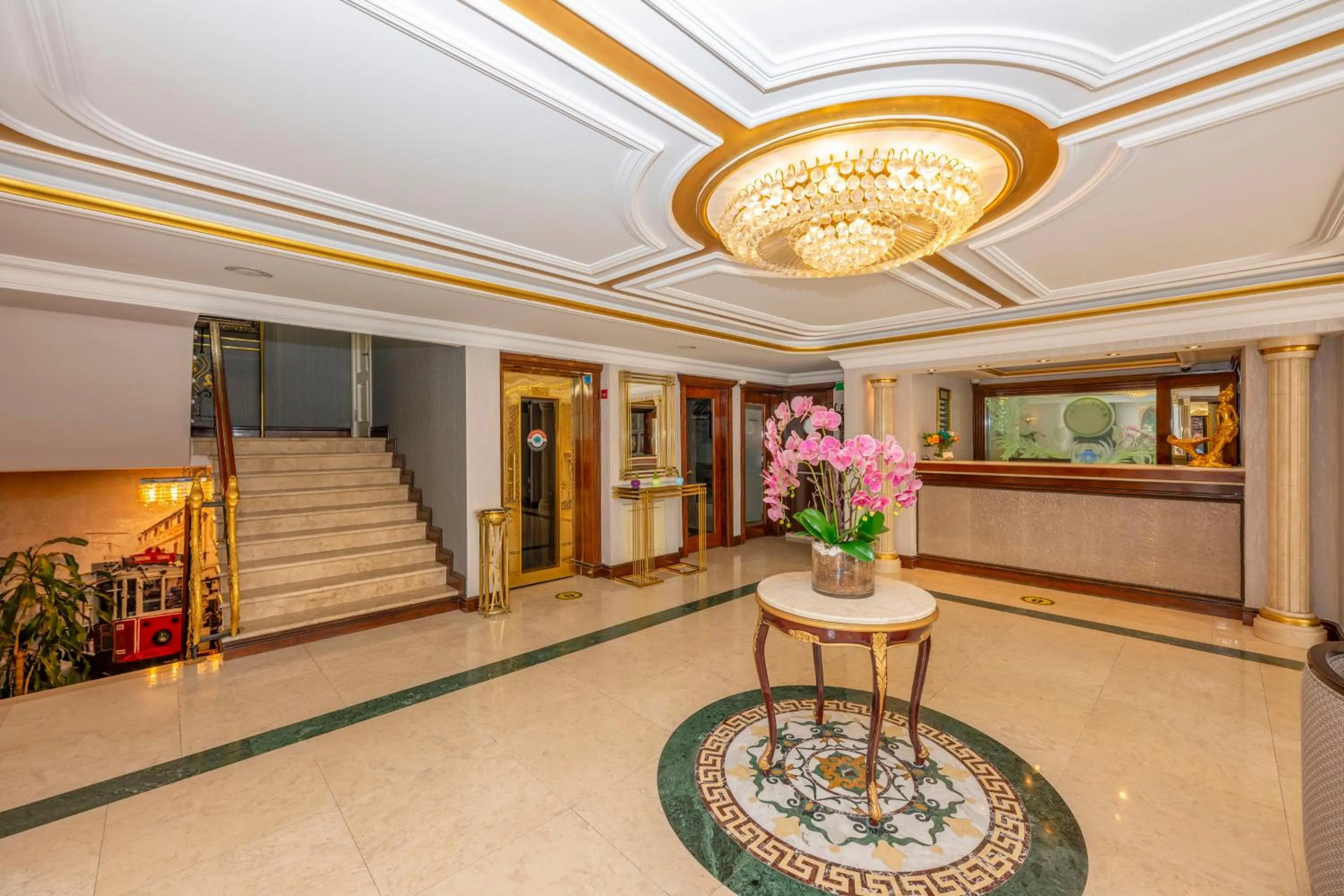 Lobby or reception in Arden City Hotel-Special Category