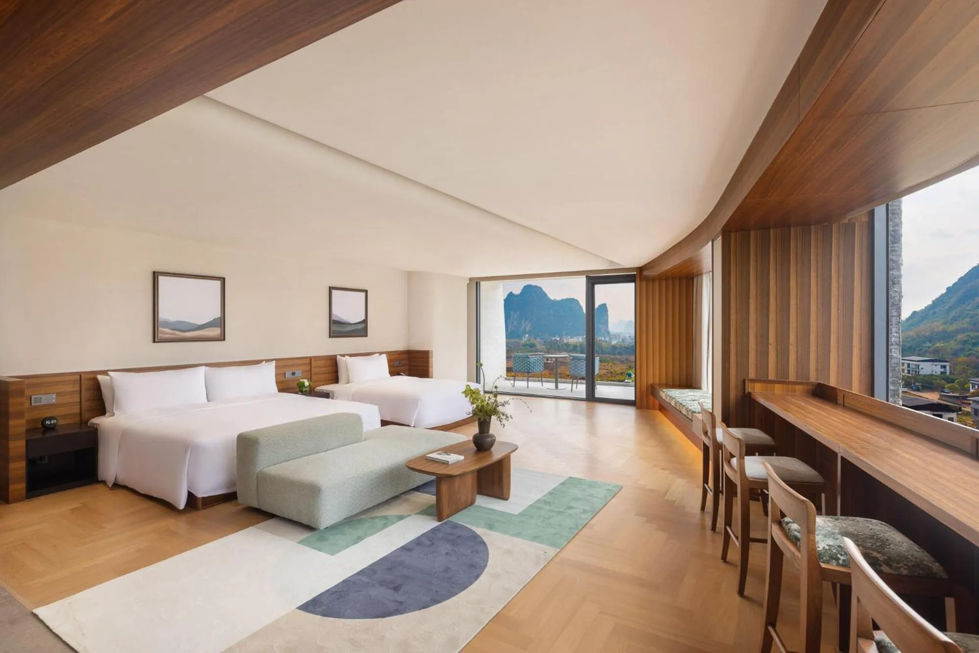 Bedroom, Bed in voco Guilin Yangshuo