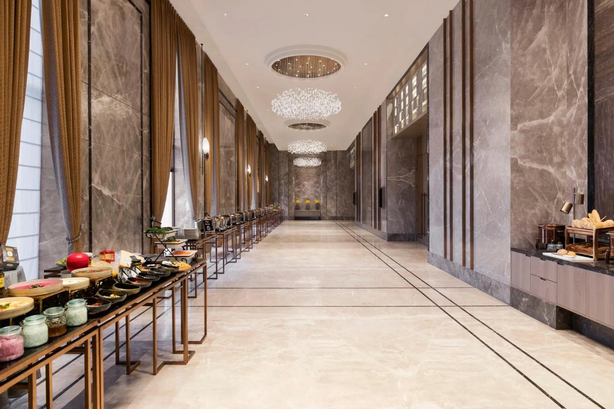 Meeting/conference room in Crowne Plaza Lucknow by IHG