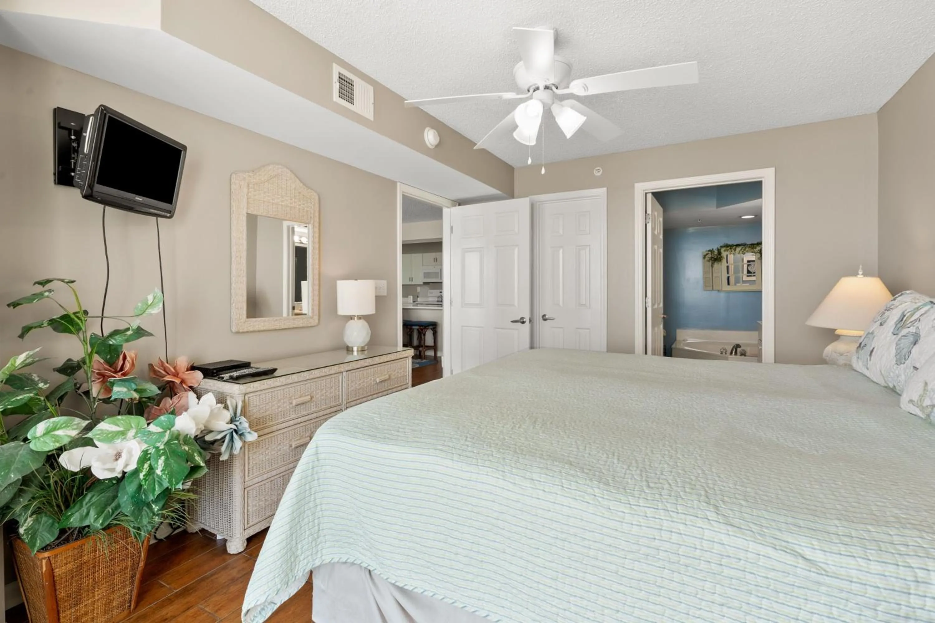 Sunrise Pointe 4F