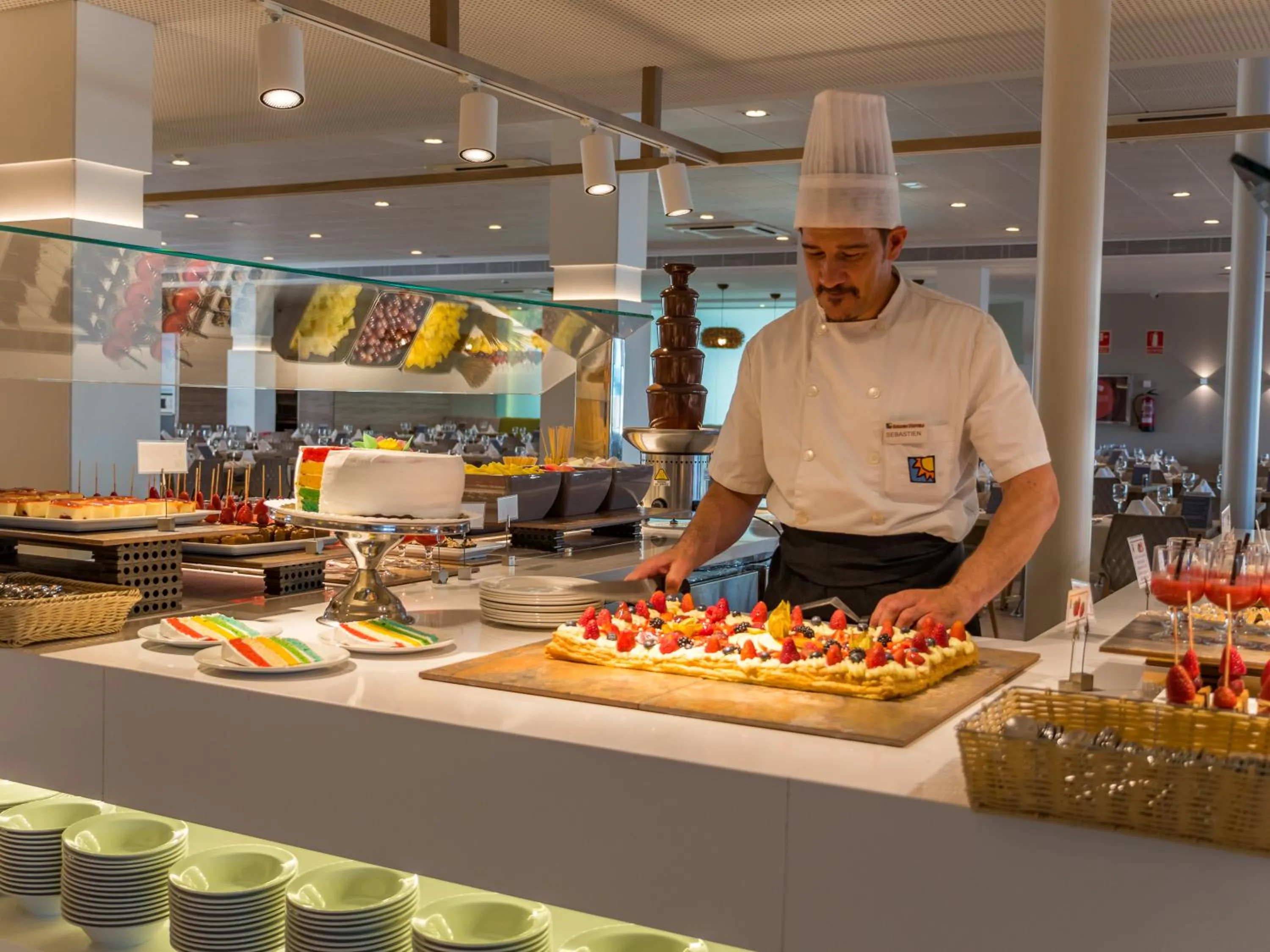 Restaurant/places to eat in Golden Taurus Aquapark Resort