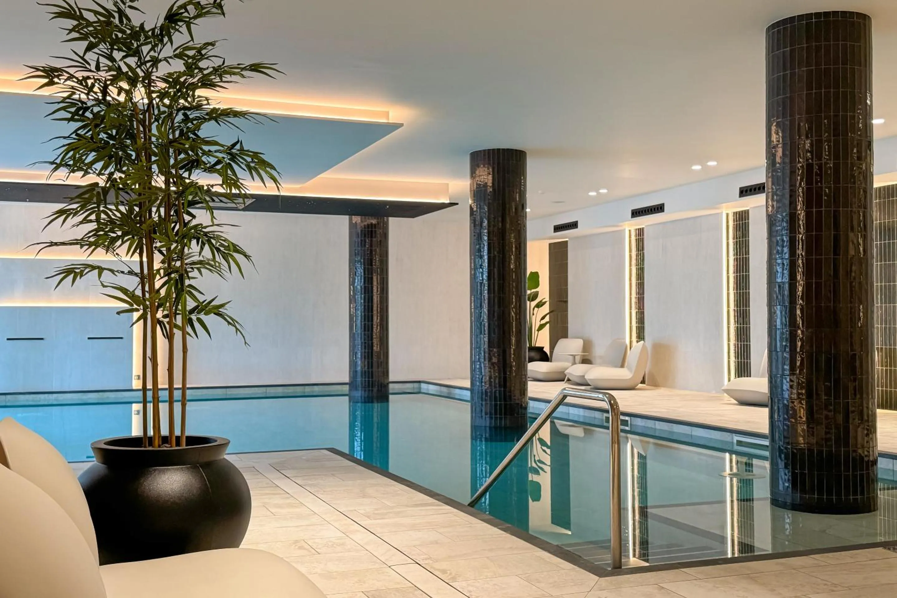 Swimming pool in Golden Taurus Aquapark Resort