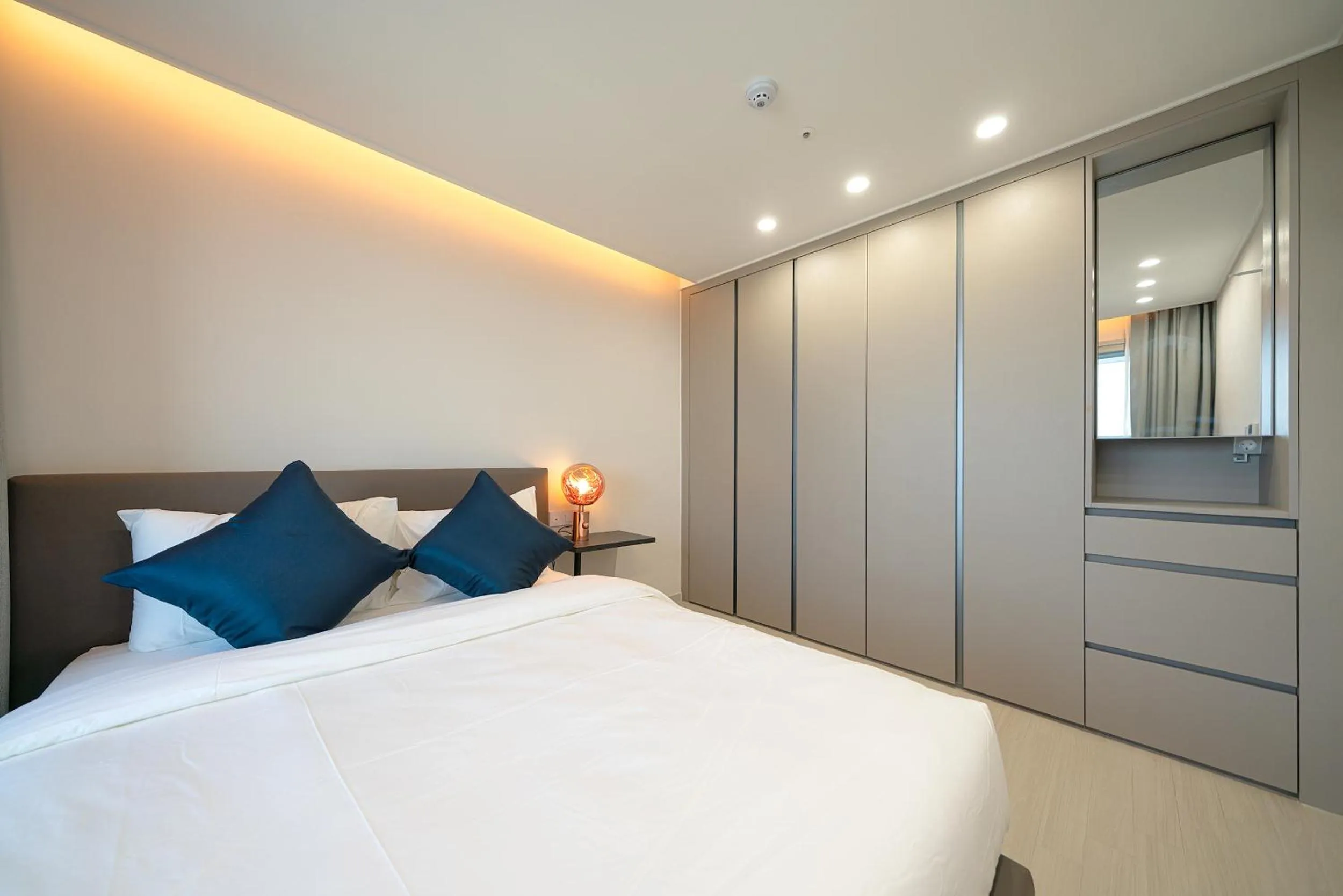 Bed in DIAMER Hotel Sokcho by AankStay